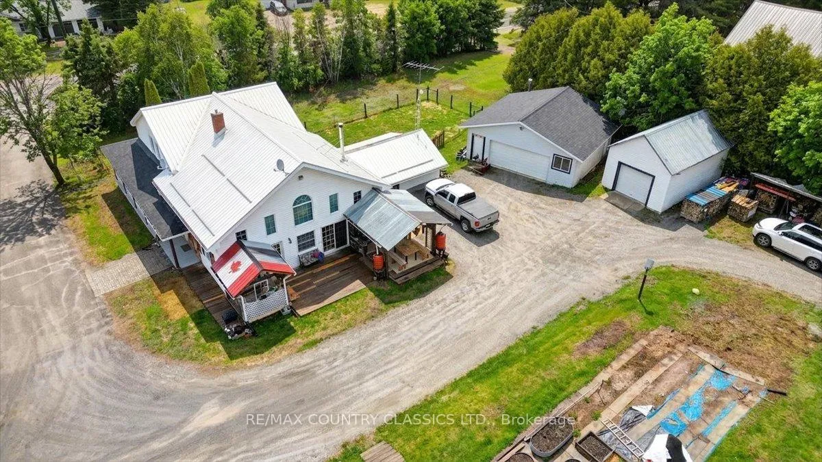 Photo 42 of 29840 62 Highway, Hastings Highlands, Herschel Ward — HOMEH
