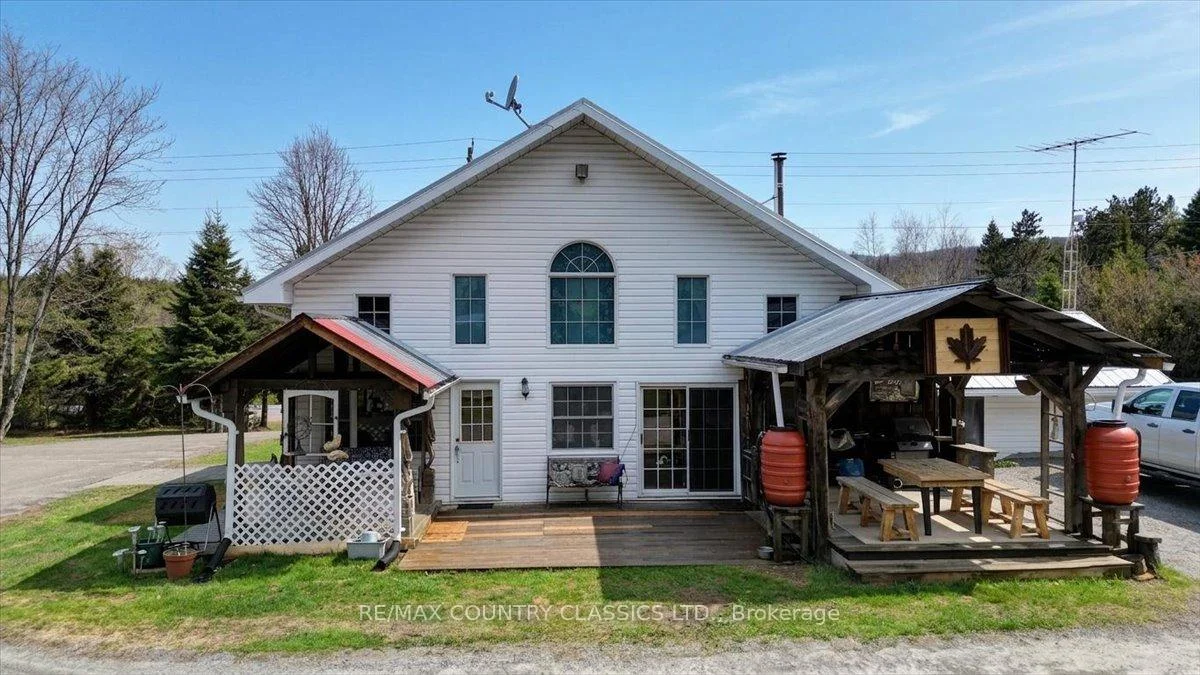 Photo 6 of 29840 62 Highway, Hastings Highlands, Herschel Ward — HOMEH