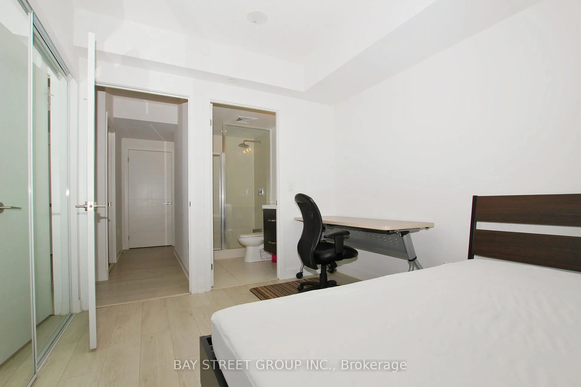 Photo 9 of Unit 1002, 50 Wellesley Street E, Toronto, Church-Yonge Corridor — HOMEH