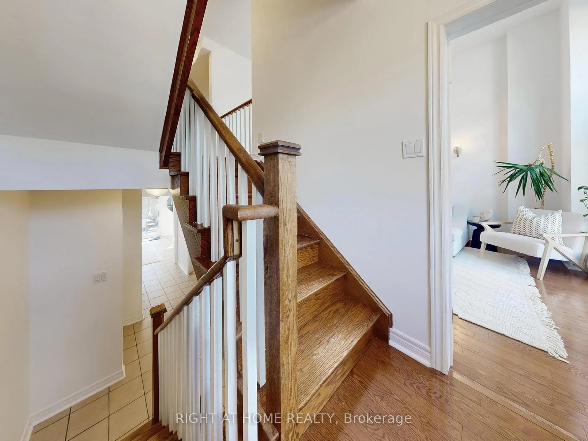 Photo 18 of 1021 Craven Road, Toronto, Greenwood-Coxwell — HOMEH