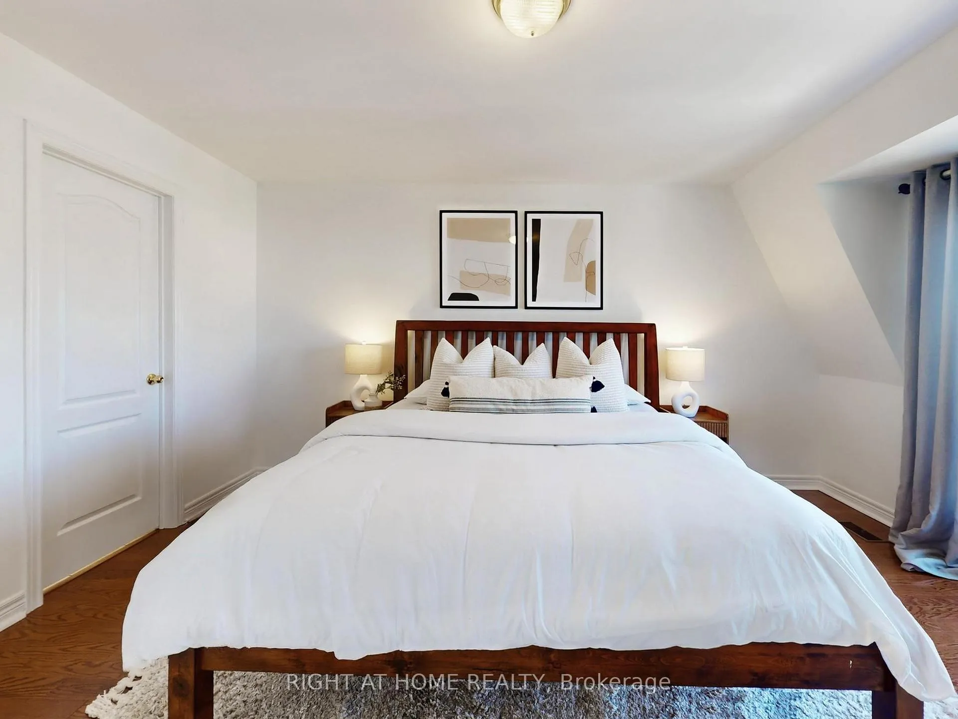 Photo 34 of 1021 Craven Road, Toronto, Greenwood-Coxwell — HOMEH
