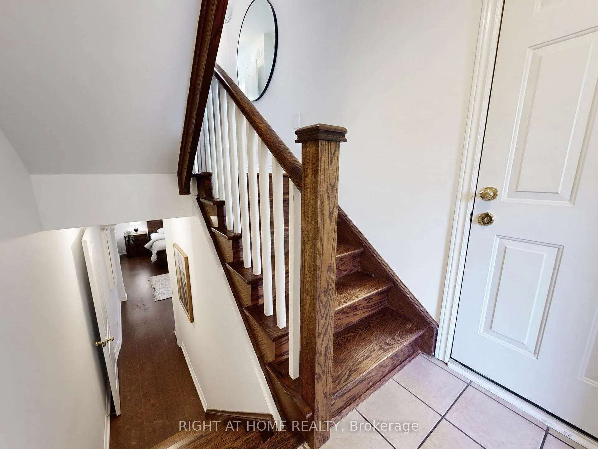 Photo 36 of 1021 Craven Road, Toronto, Greenwood-Coxwell — HOMEH