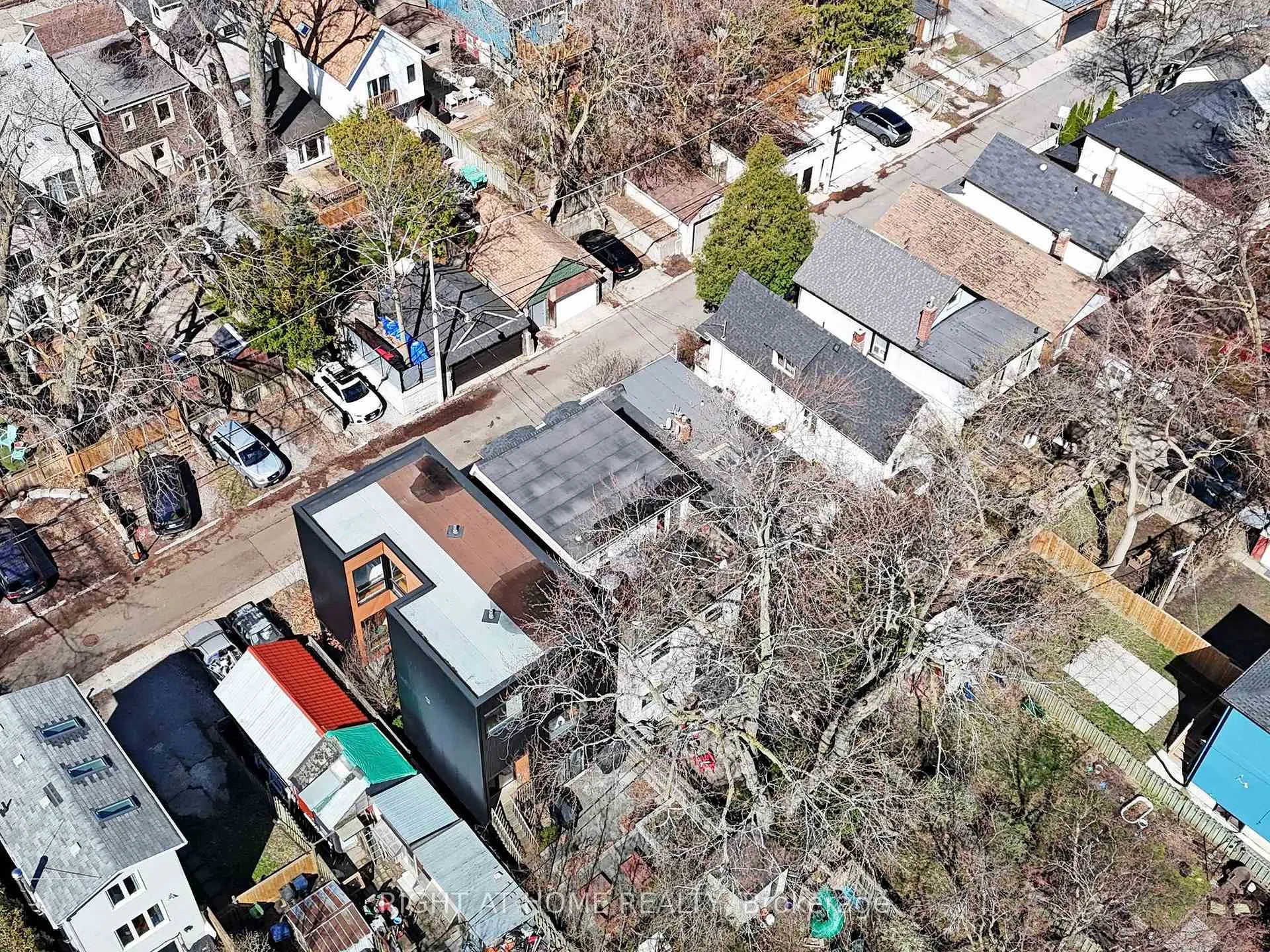 Photo 48 of 1021 Craven Road, Toronto, Greenwood-Coxwell — HOMEH
