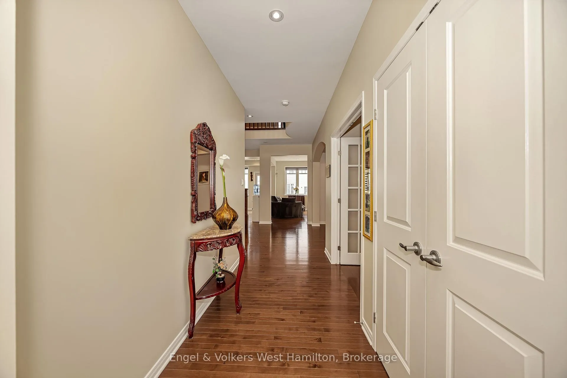 Photo 4 of 333 Percheron Way, Ottawa, Kanata - Emerald Meadows/Trailwest — HOMEH
