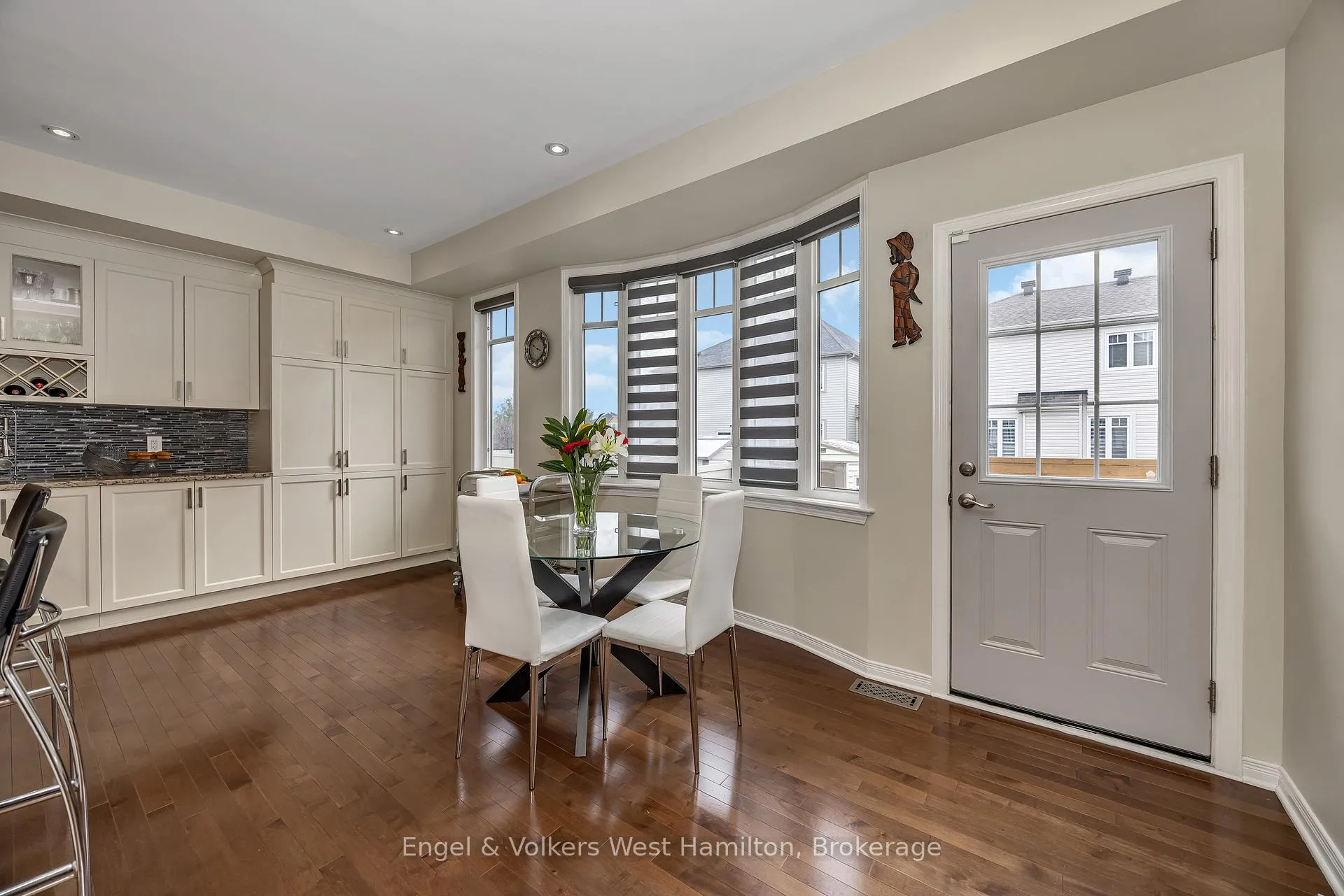 Photo 10 of 333 Percheron Way, Ottawa, Kanata - Emerald Meadows/Trailwest — HOMEH