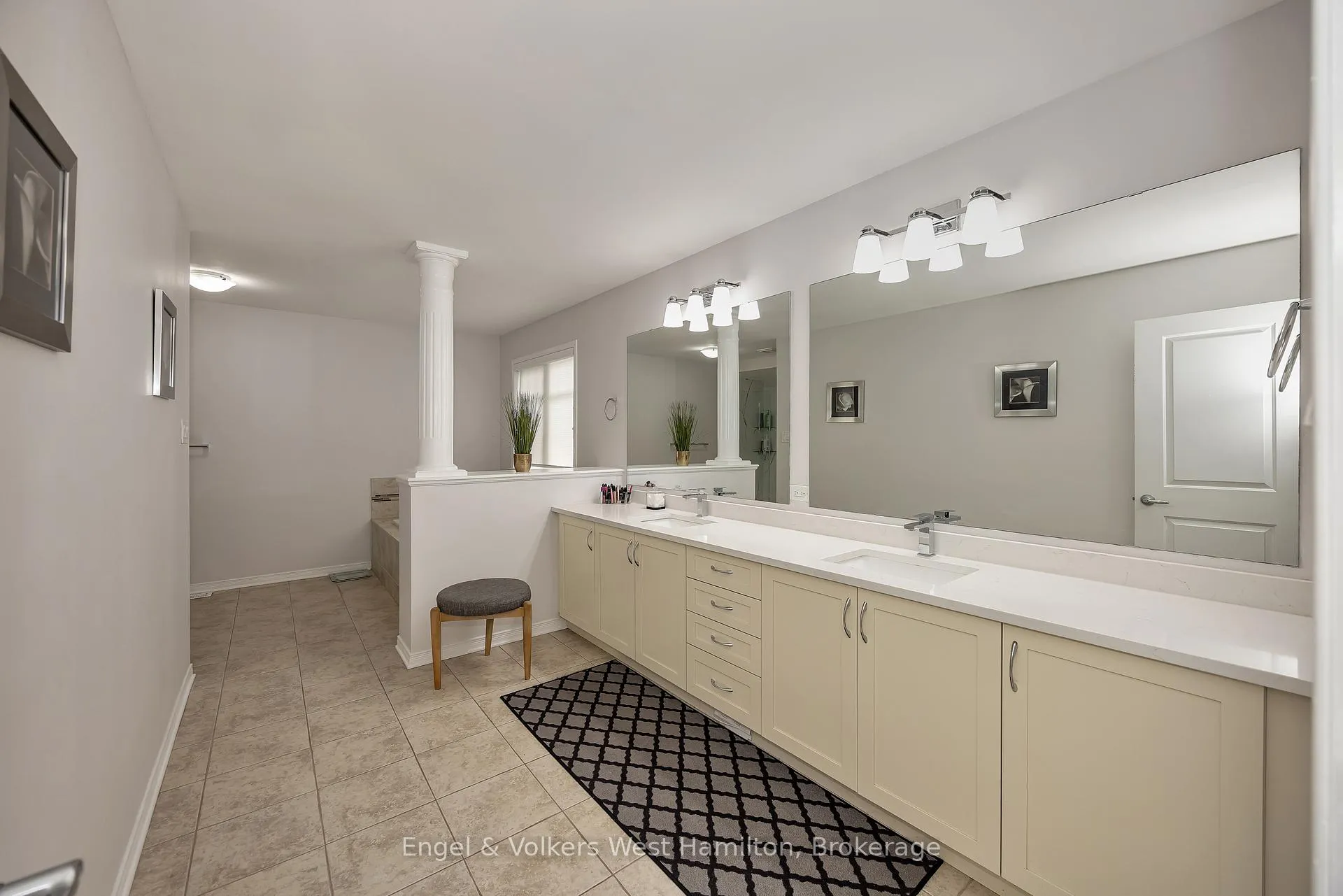 Photo 22 of 333 Percheron Way, Ottawa, Kanata - Emerald Meadows/Trailwest — HOMEH