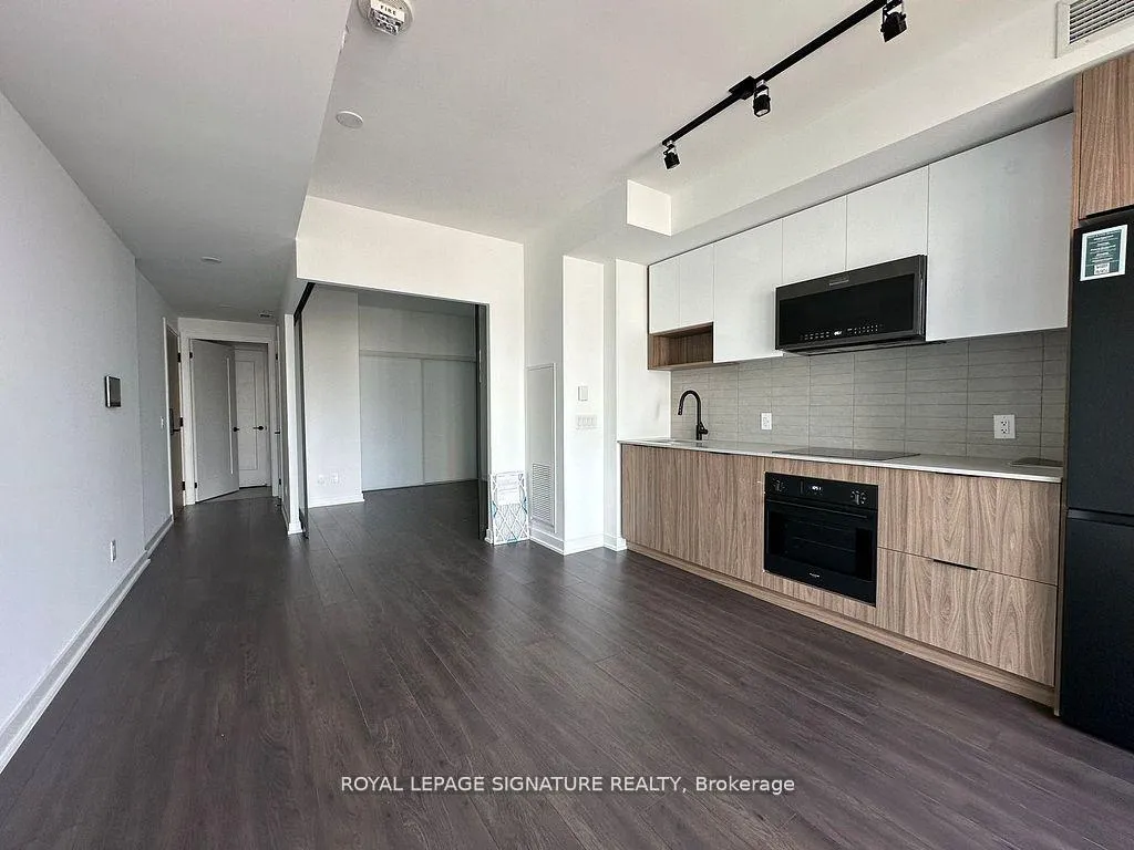 Photo 4 of Unit 1907, 5 Defries Street, Toronto, Regent Park — HOMEH