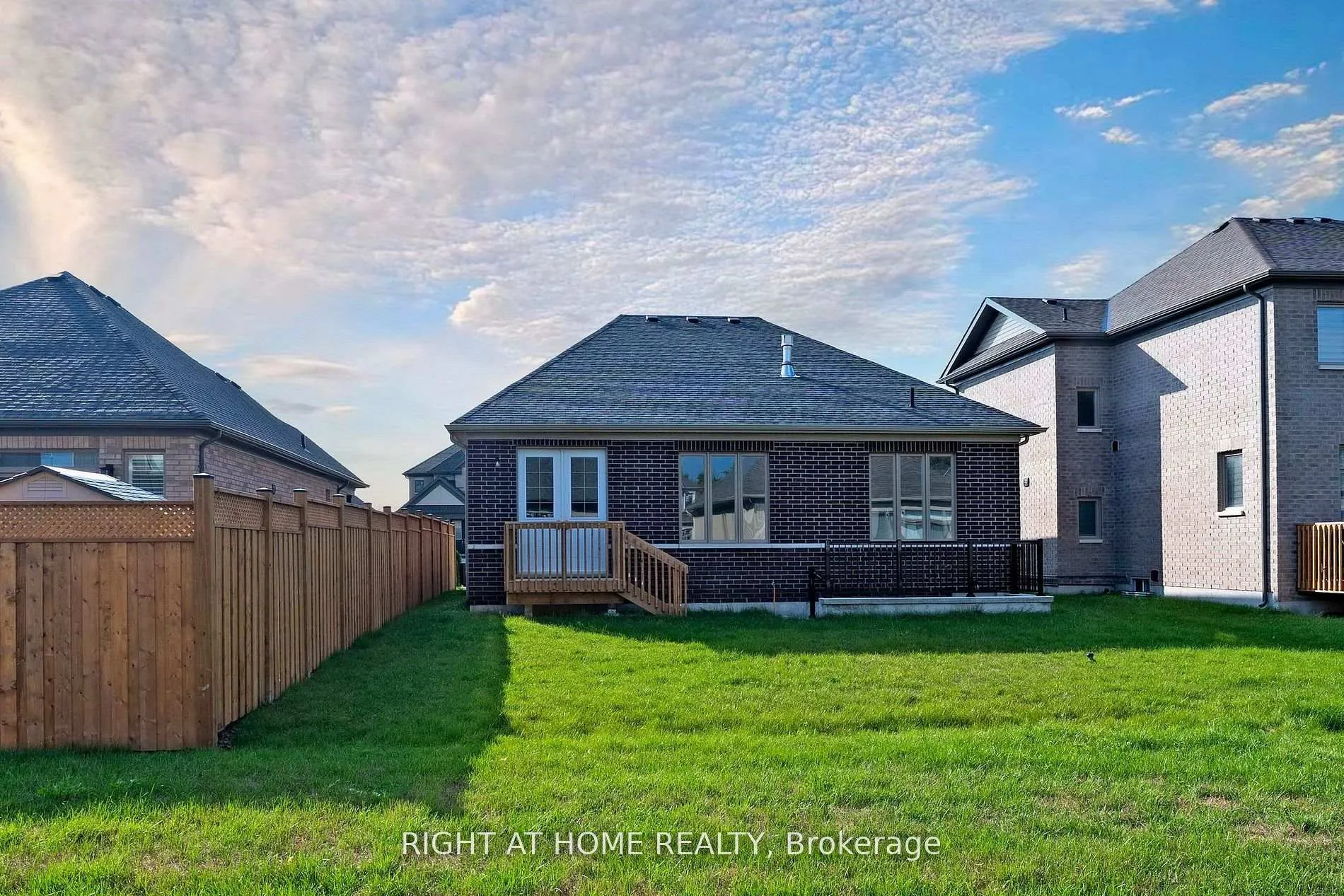 Photo 14 of 265 Wilcox Drive, Clearview, Stayner — HOMEH