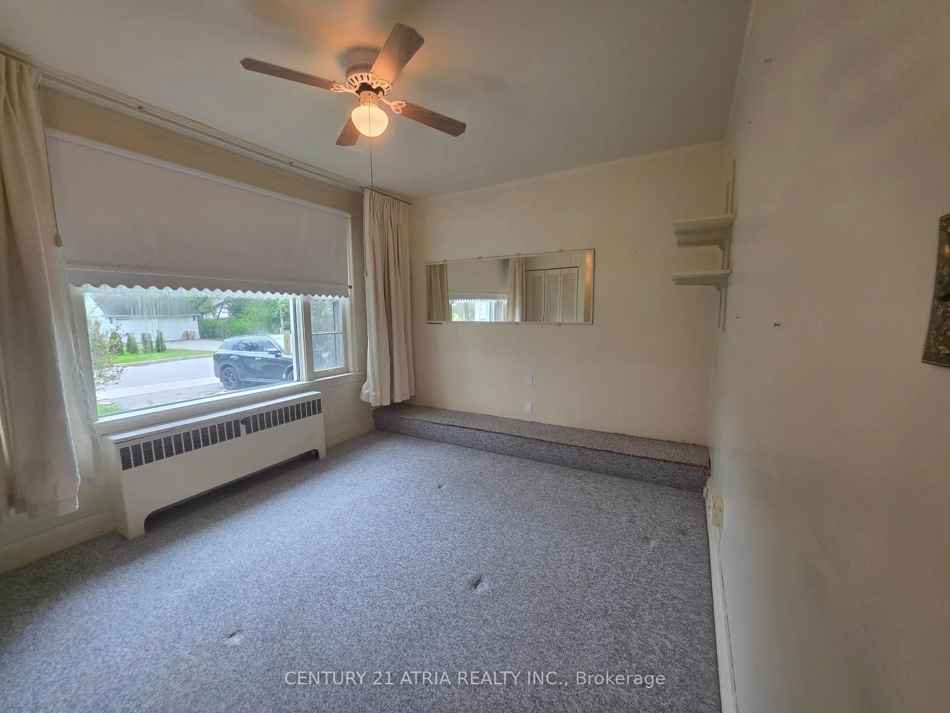 Photo 10 of 32 Meadowview Avenue, Markham, Grandview — HOMEH