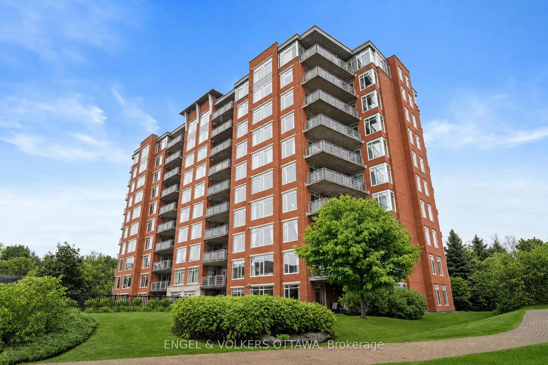 Photo 1 of Unit 1008, 136 Darlington Private, Ottawa, Hunt Club/Western Community — HOMEH