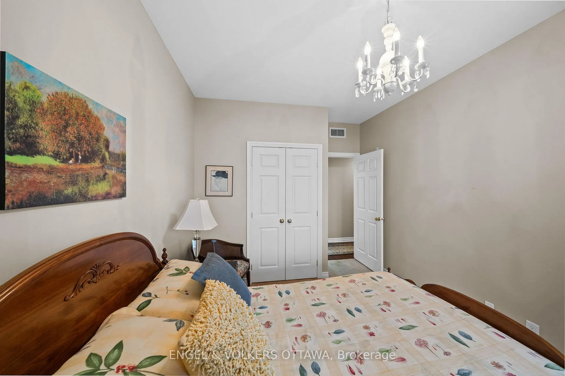 Photo 18 of Unit 1008, 136 Darlington Private, Ottawa, Hunt Club/Western Community — HOMEH