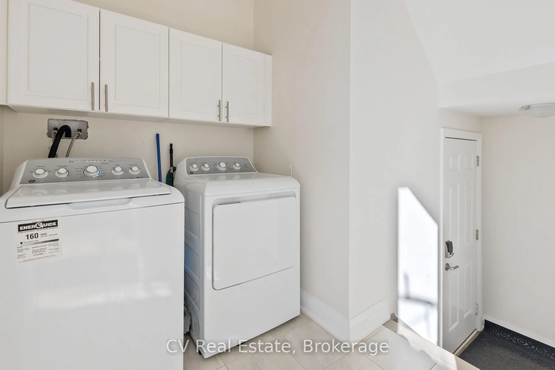Photo 41 of 115 Stillwater Crescent, Blue Mountains — HOMEH