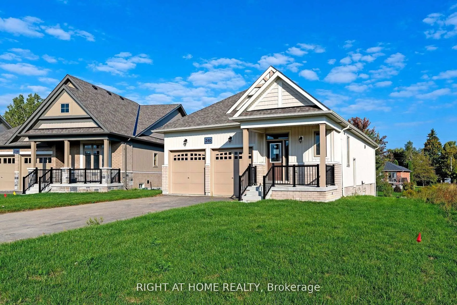 Photo 4 of 240 Wilcox Drive, Clearview, Stayner — HOMEH
