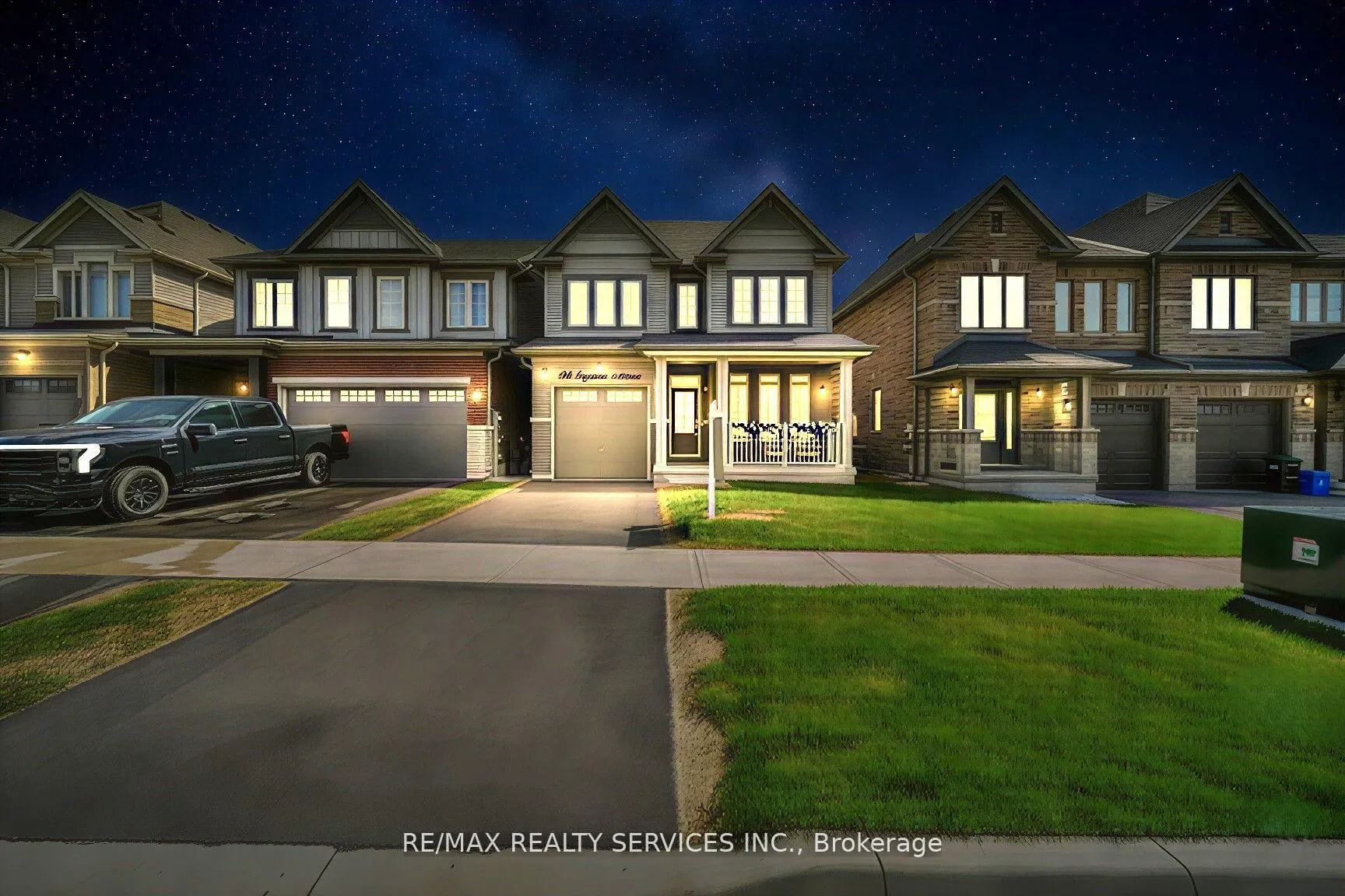 Photo 3 of 104 Sagewood Avenue, Barrie, Rural Barrie Southeast — HOMEH