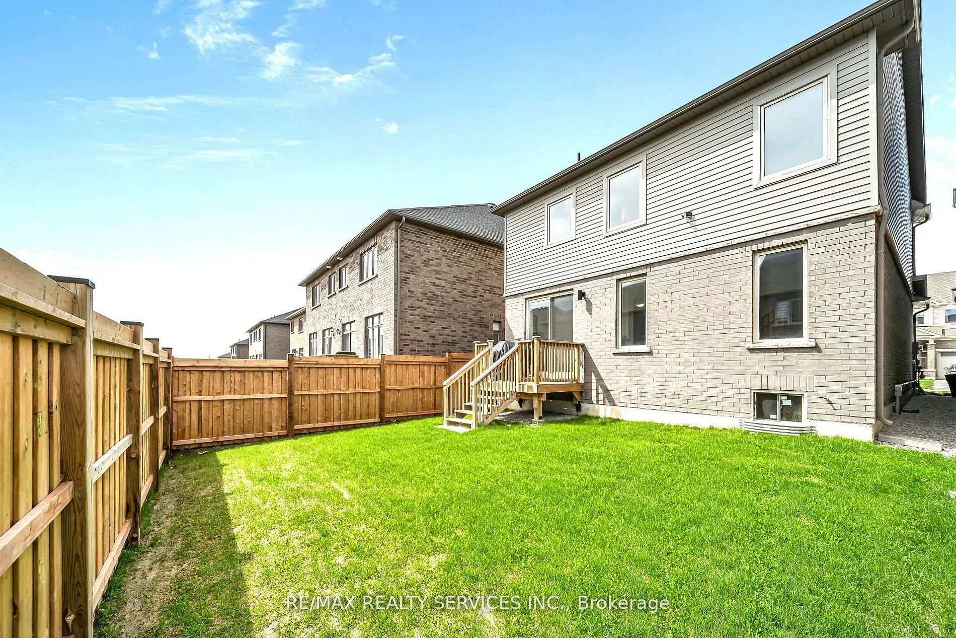 Photo 30 of 104 Sagewood Avenue, Barrie, Rural Barrie Southeast — HOMEH