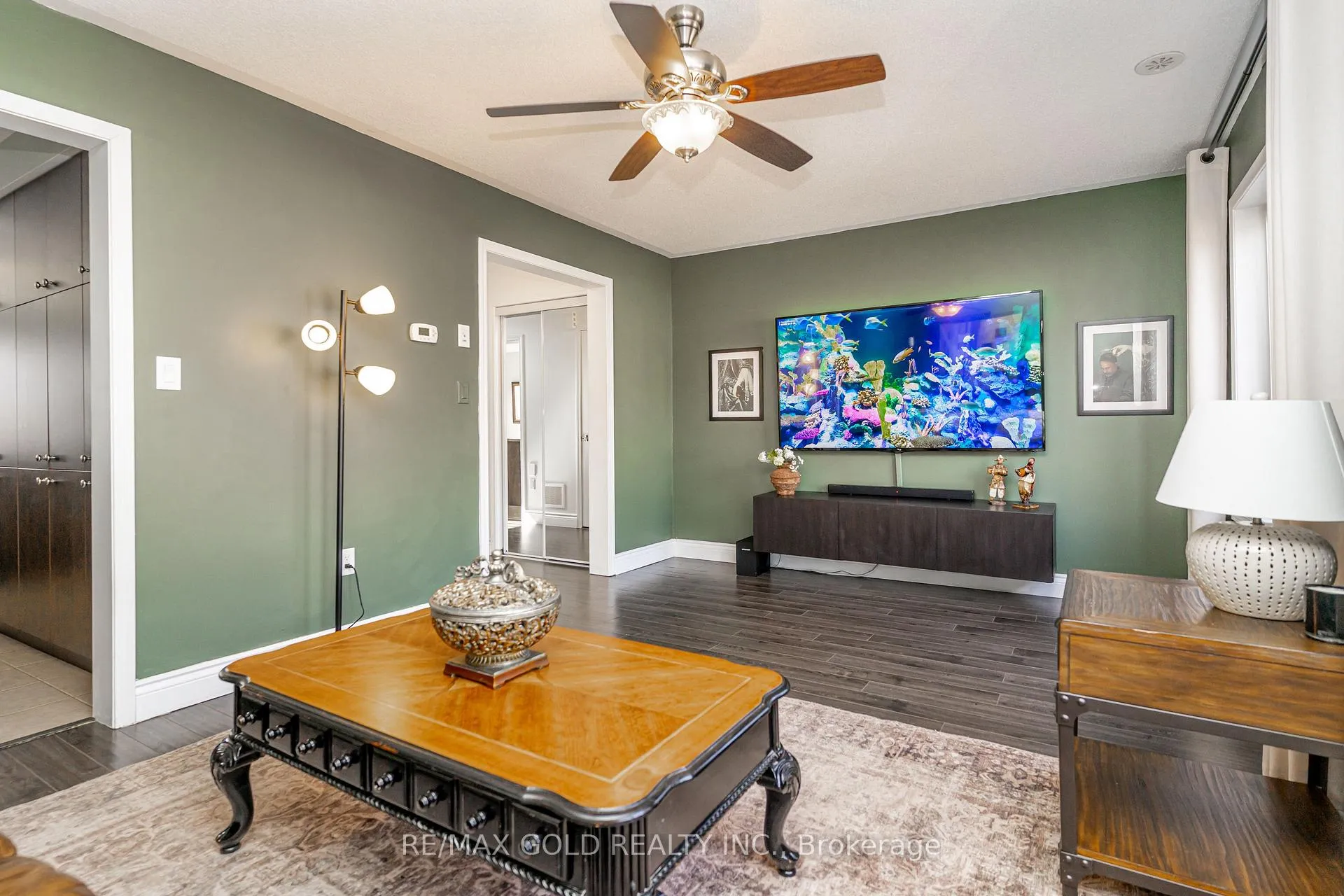 Photo 8 of 84 Vanhorne Close, Brampton, Northwest Brampton — HOMEH