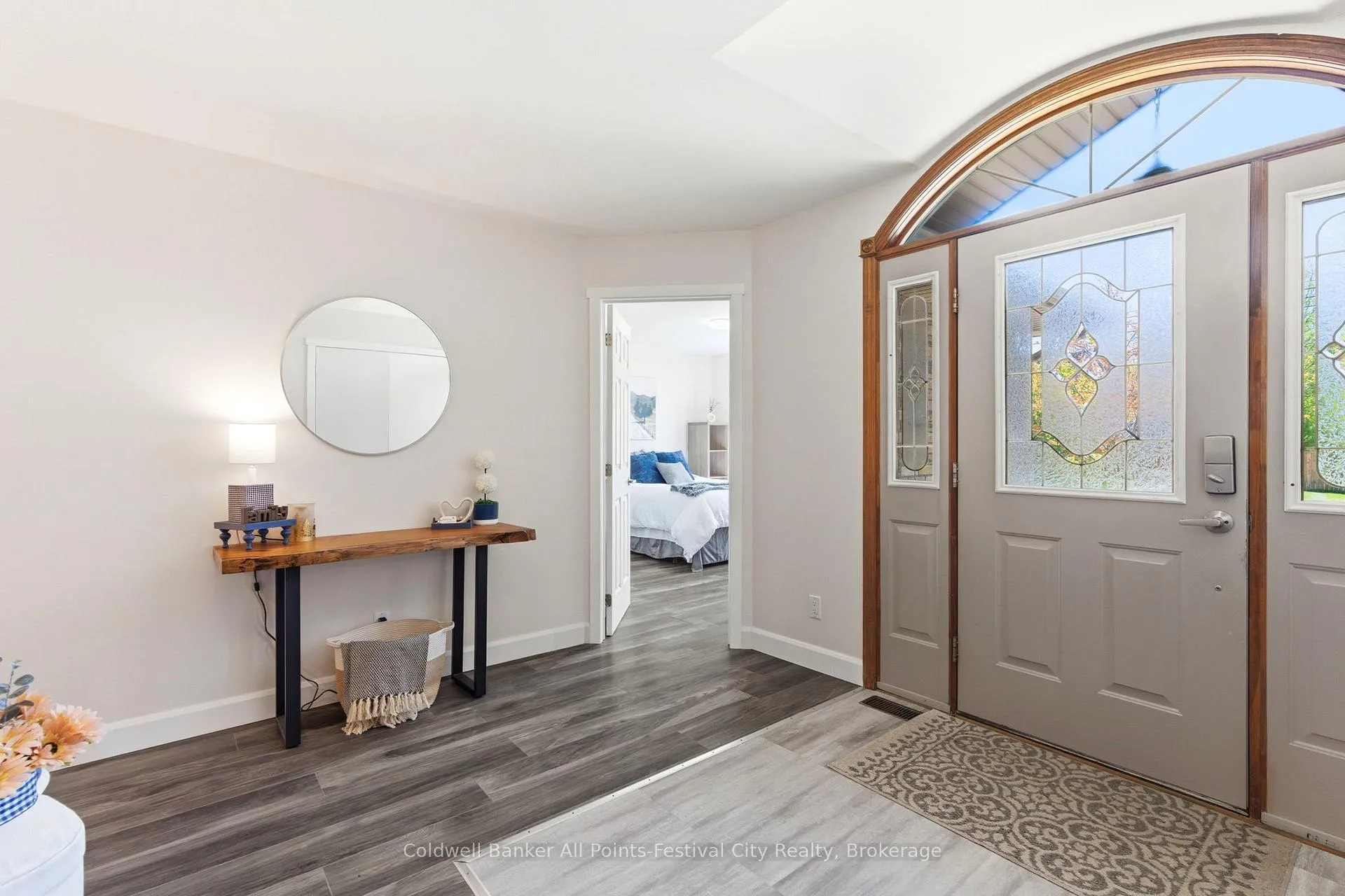 Photo 6 of 125 Picton Street E, Goderich, Goderich (Town) — HOMEH