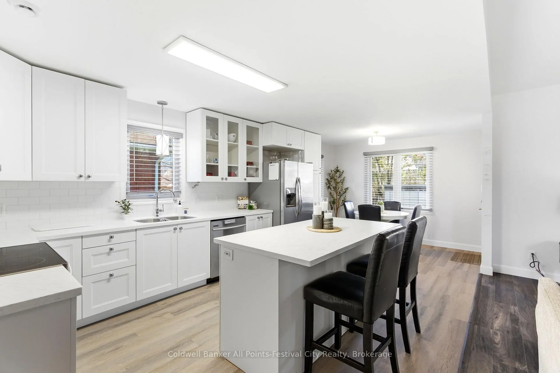 Photo 18 of 125 Picton Street E, Goderich, Goderich (Town) — HOMEH