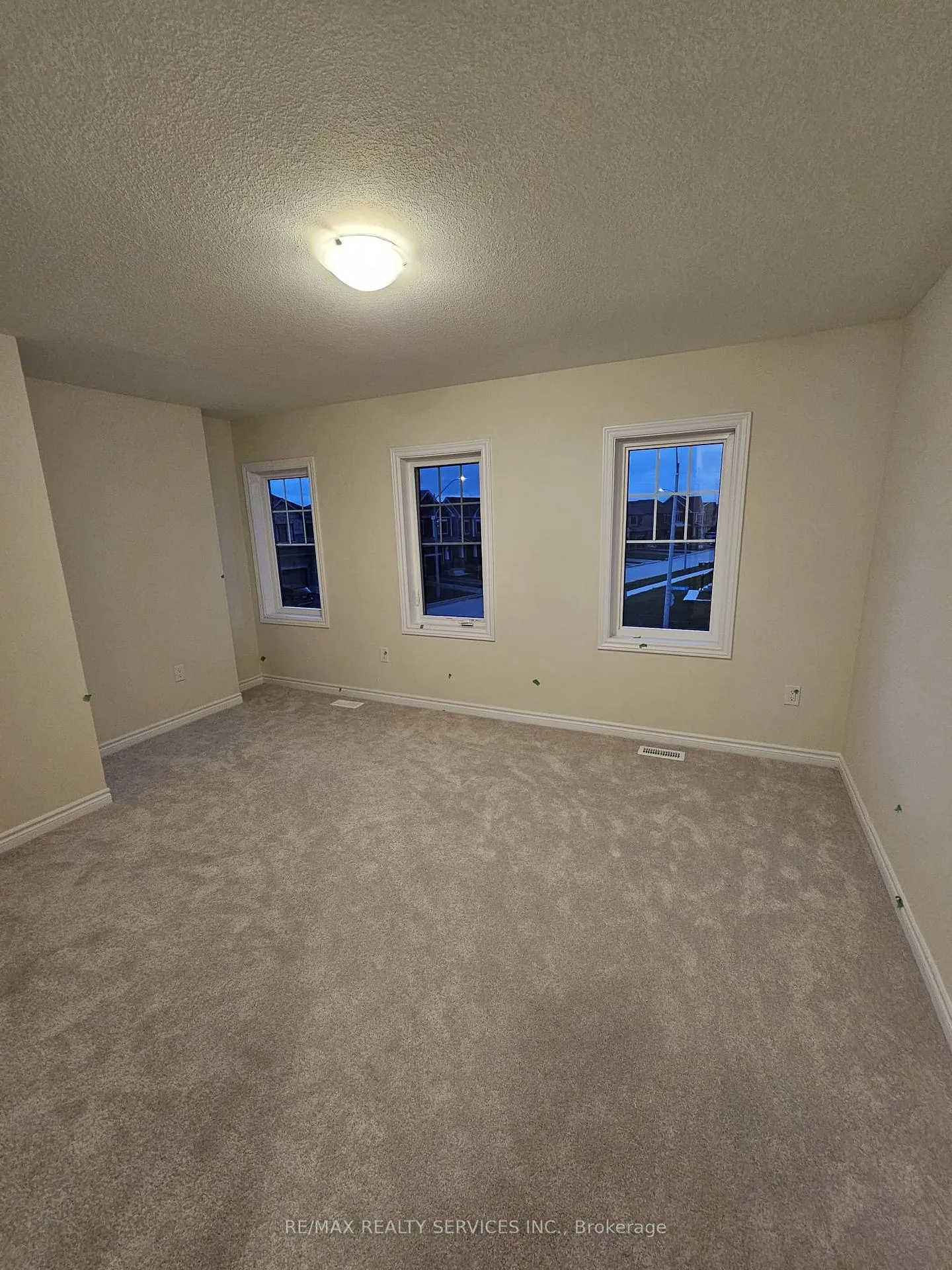 Photo 6 of 72 Concord Drive, Thorold, Rolling Meadows — HOMEH