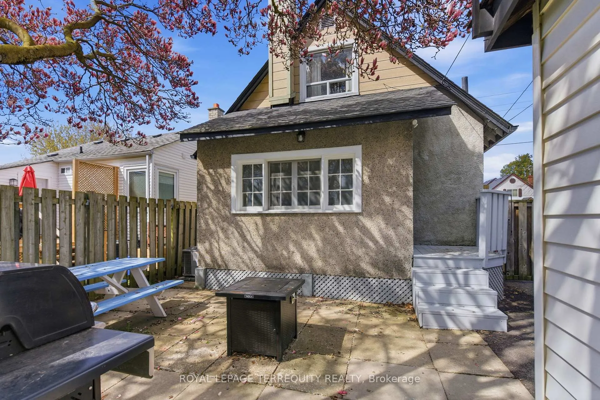 Photo 34 of 253 Oshawa Boulevard S, Oshawa, Central — HOMEH