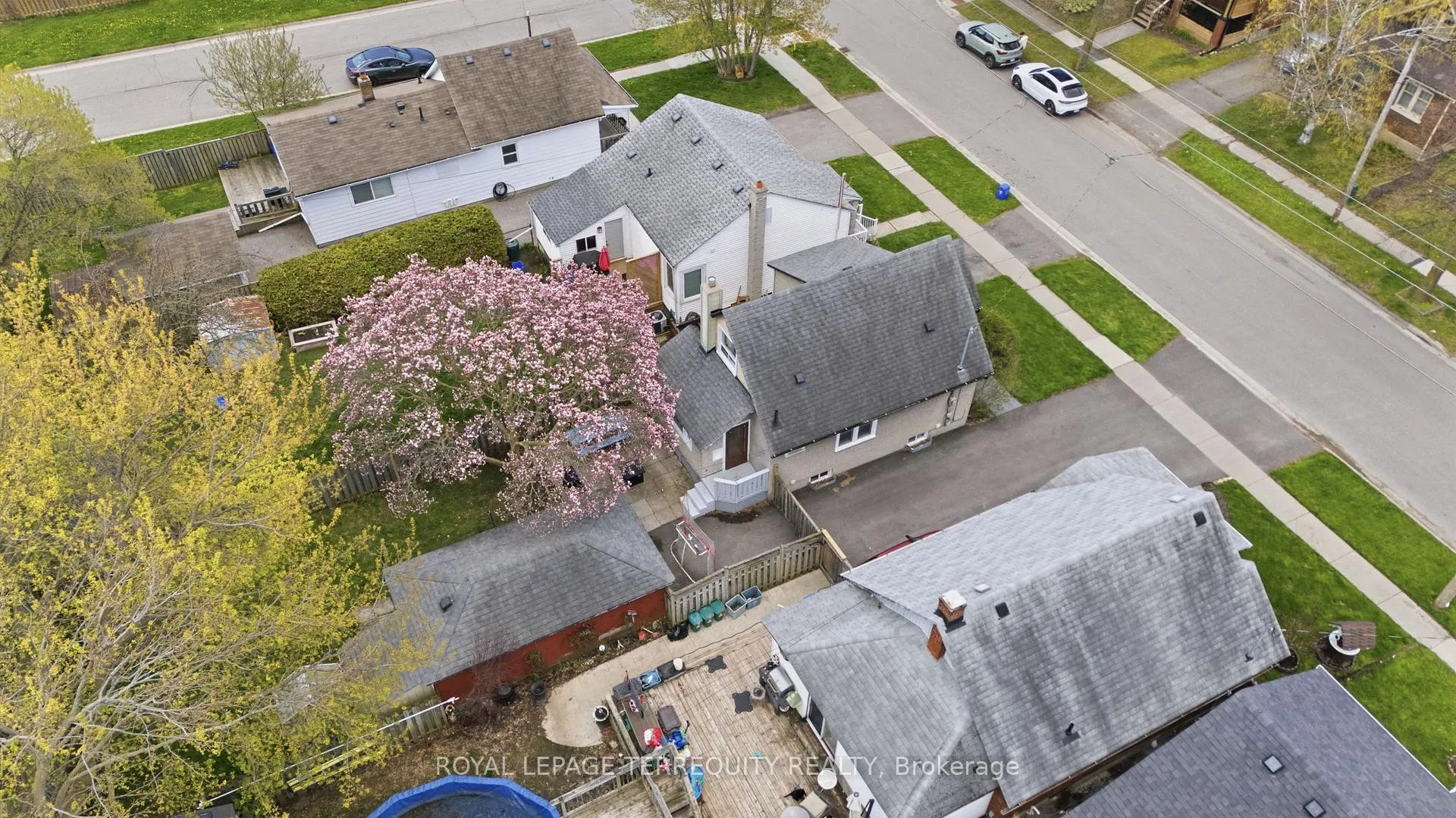 Photo 42 of 253 Oshawa Boulevard S, Oshawa, Central — HOMEH