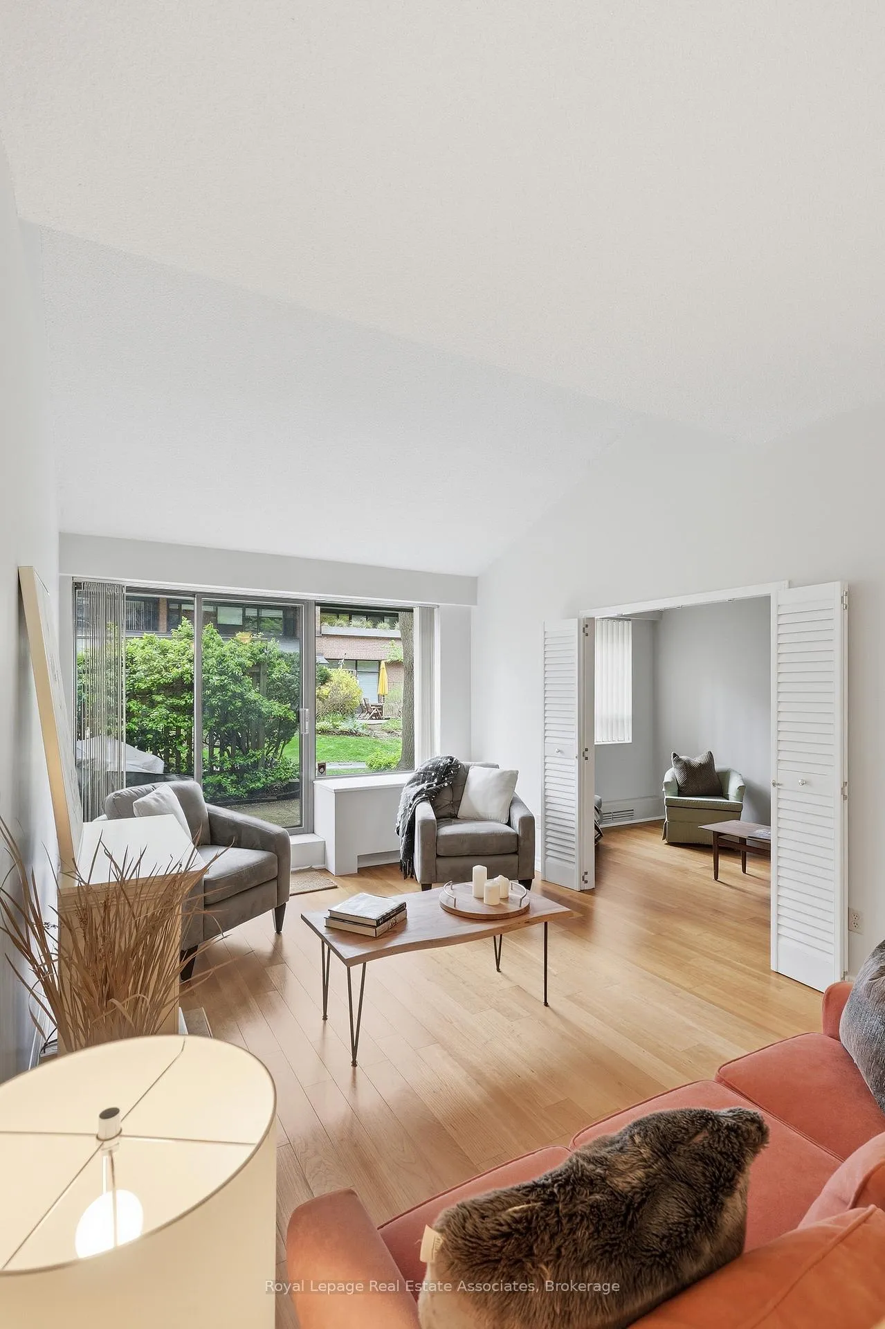 Photo 9 of Unit 116, 40 Sylvan Valley Way, Toronto, Bedford Park-Nortown — HOMEH
