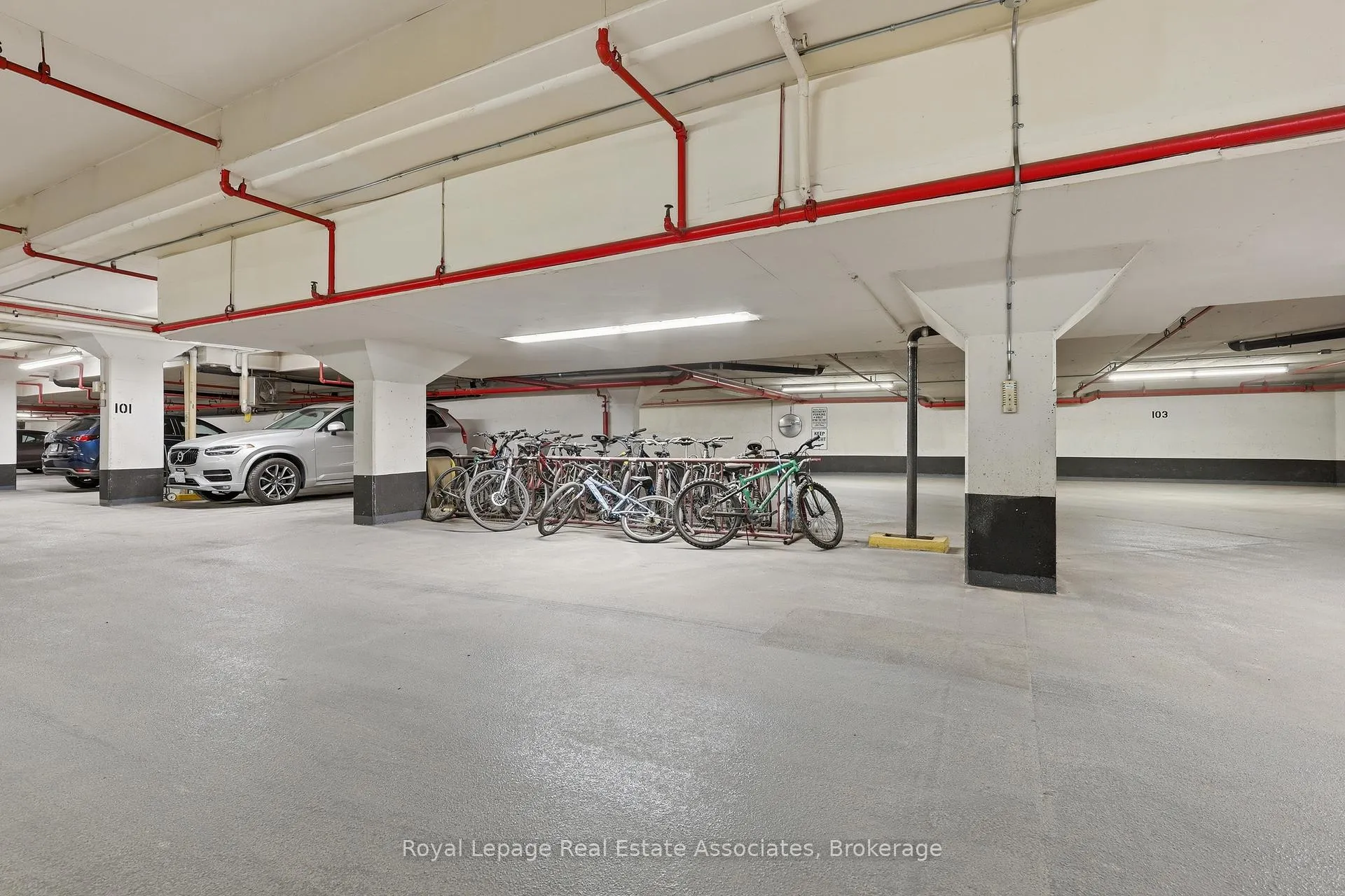 Photo 33 of Unit 116, 40 Sylvan Valley Way, Toronto, Bedford Park-Nortown — HOMEH