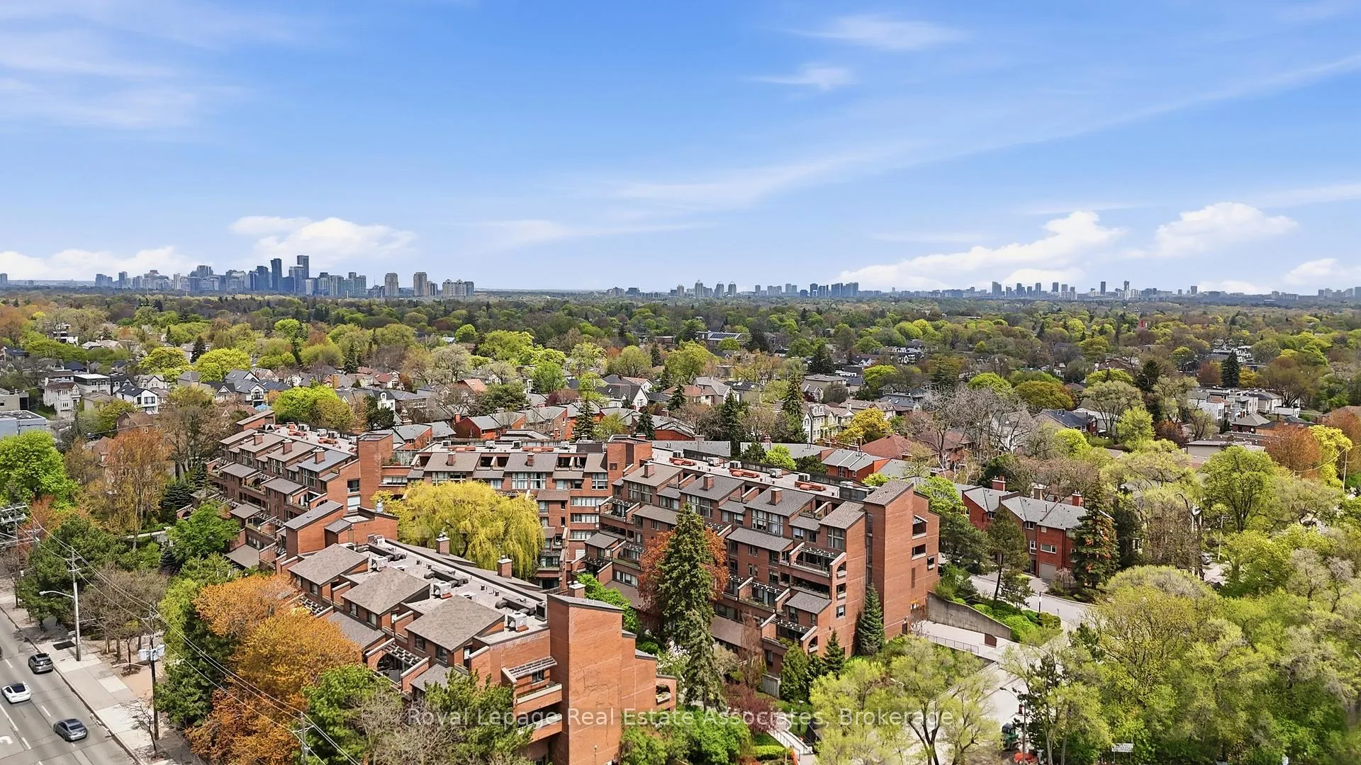 Photo 34 of Unit 116, 40 Sylvan Valley Way, Toronto, Bedford Park-Nortown — HOMEH
