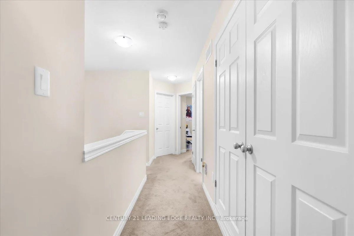 Photo 20 of 28 Drone Crescent, Guelph, Willow West/Sugarbush/West Acres — HOMEH