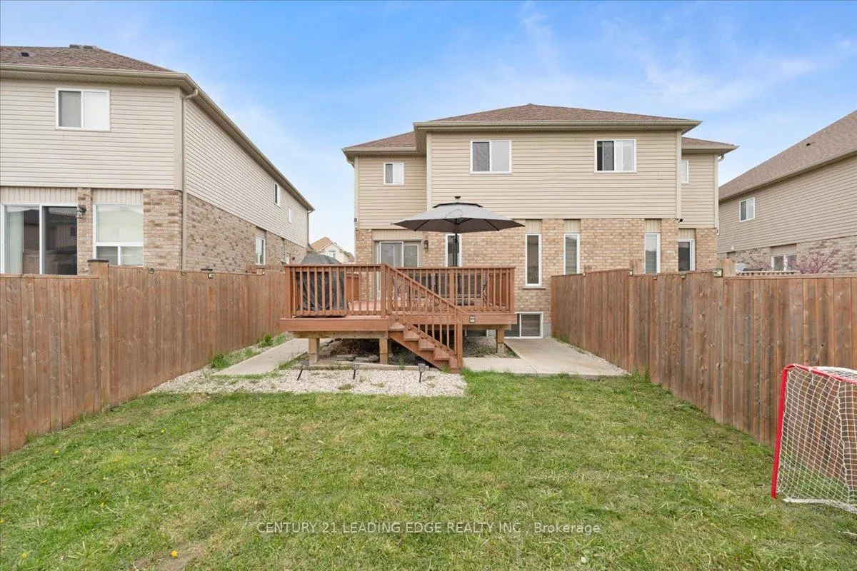 Photo 26 of 28 Drone Crescent, Guelph, Willow West/Sugarbush/West Acres — HOMEH