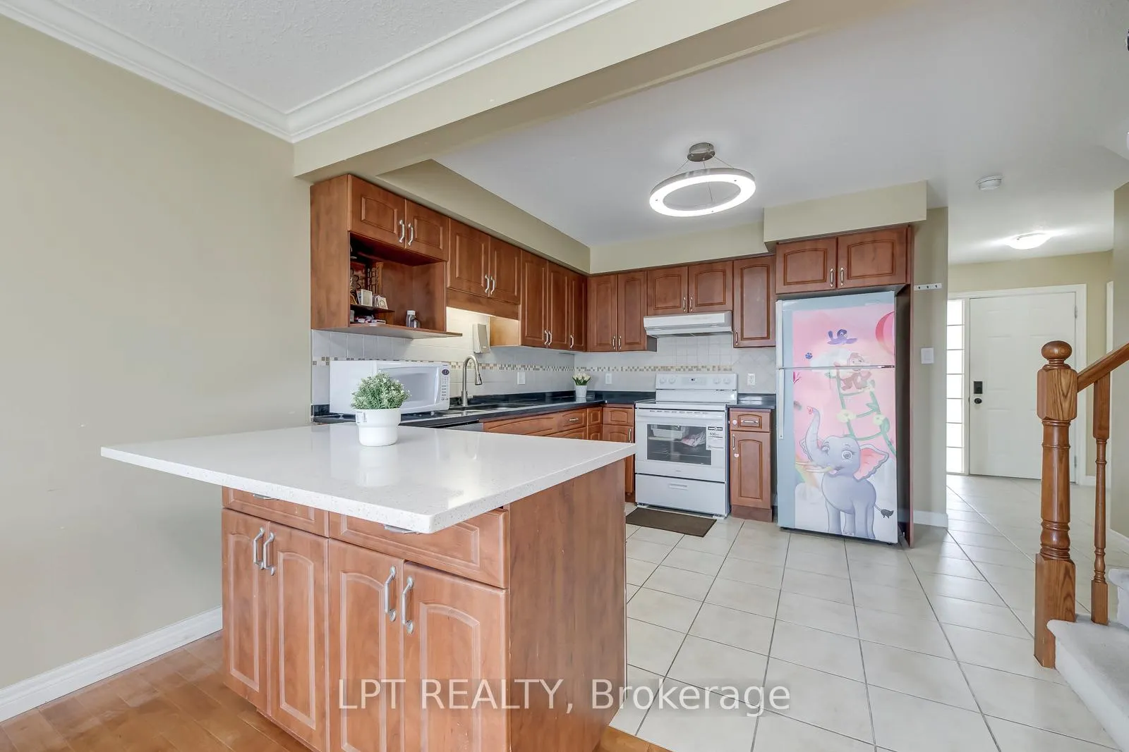 Photo 11 of Unit 6, 10 Fallowfield Drive, Kitchener, Country Hills East — HOMEH