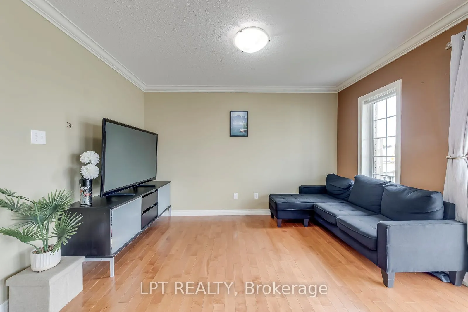 Photo 13 of Unit 6, 10 Fallowfield Drive, Kitchener, Country Hills East — HOMEH