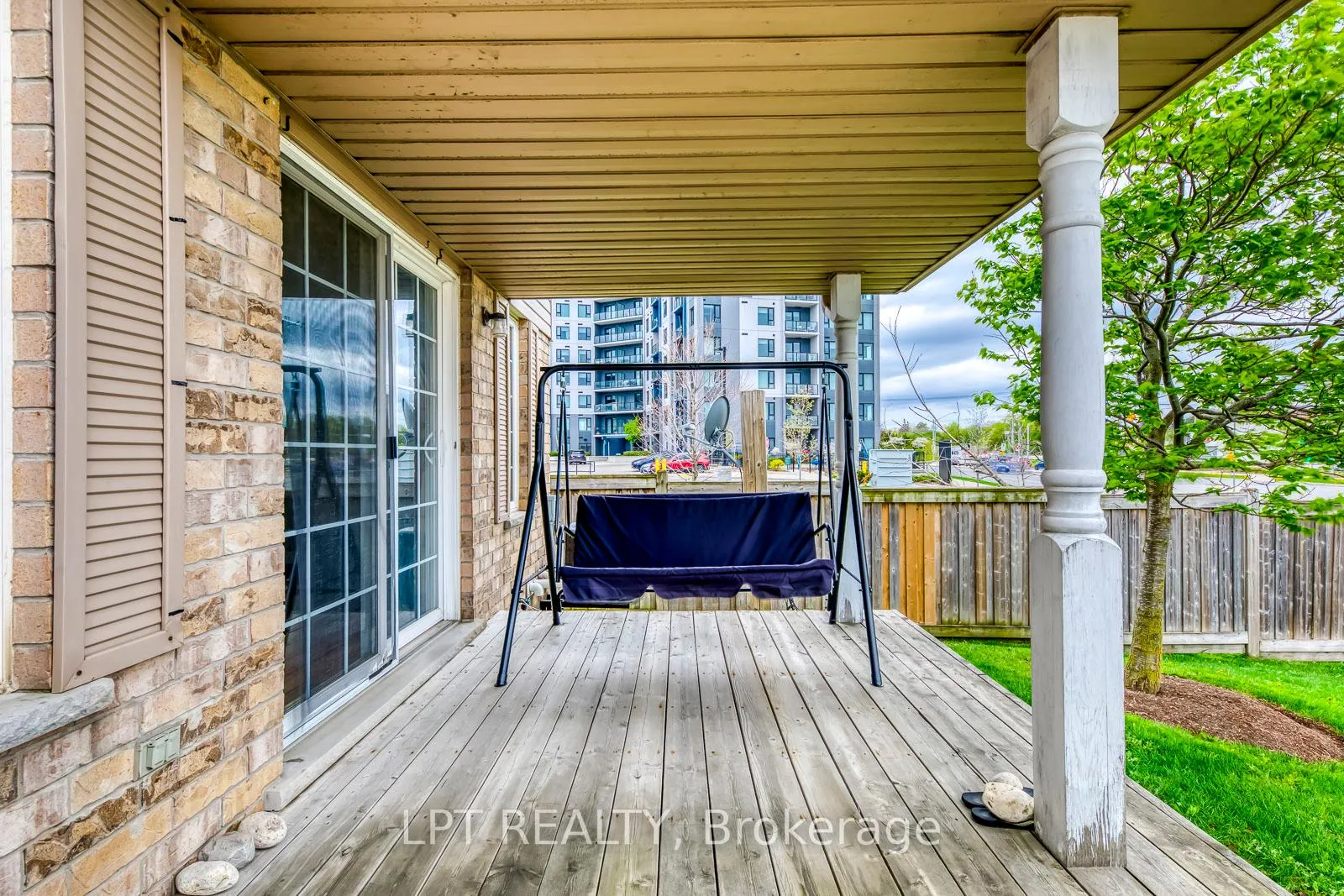 Photo 41 of Unit 6, 10 Fallowfield Drive, Kitchener, Country Hills East — HOMEH