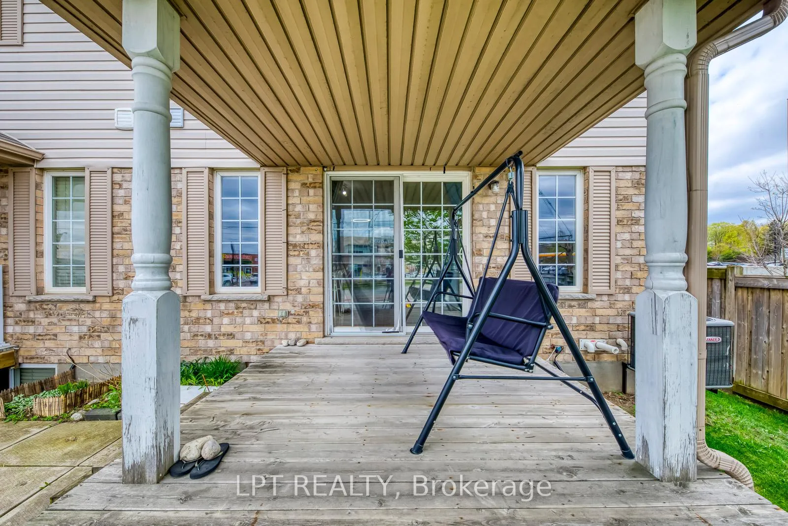Photo 42 of Unit 6, 10 Fallowfield Drive, Kitchener, Country Hills East — HOMEH