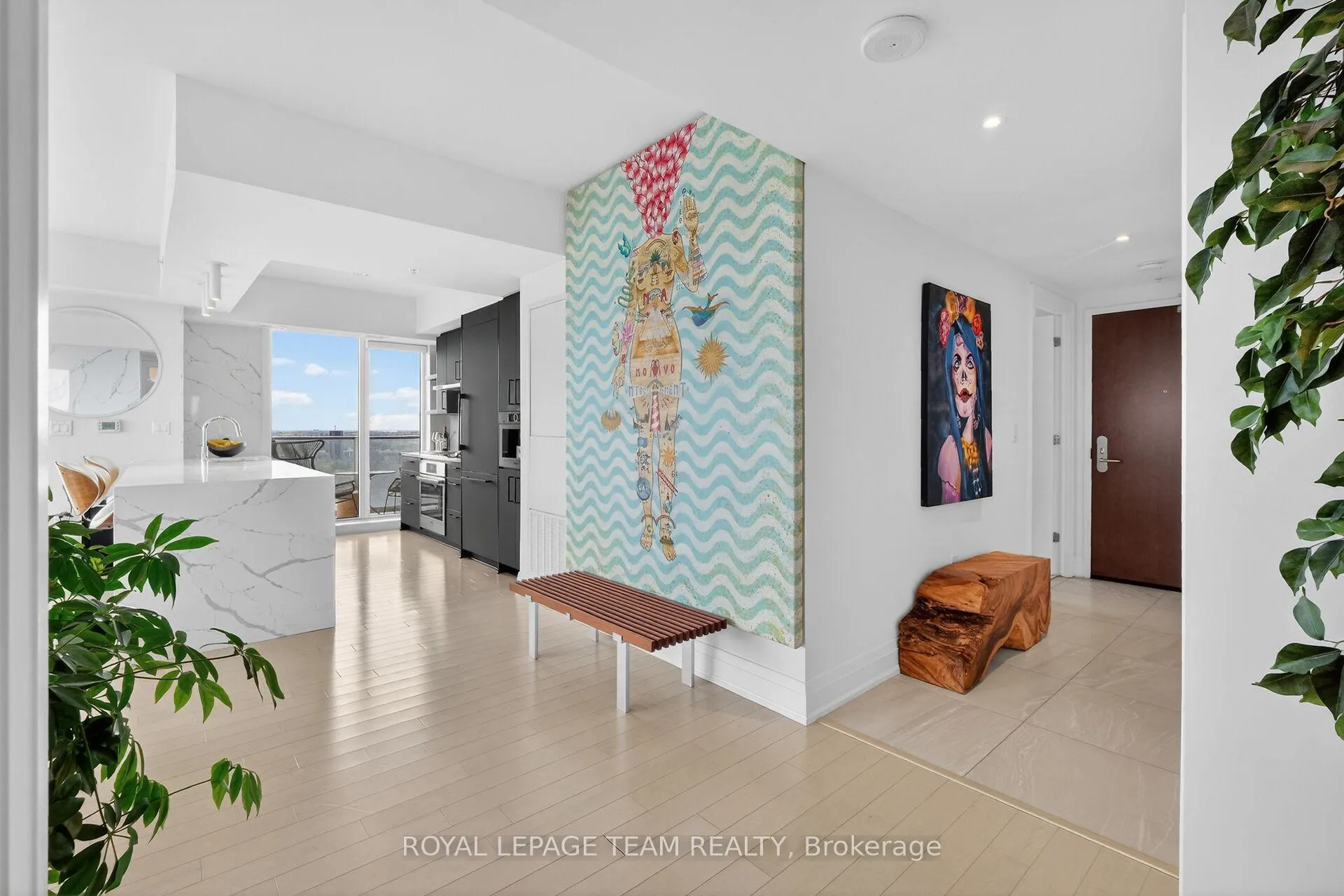 Photo 8 of Unit 1, 805 Carling Avenue, Ottawa, West Centre Town — HOMEH