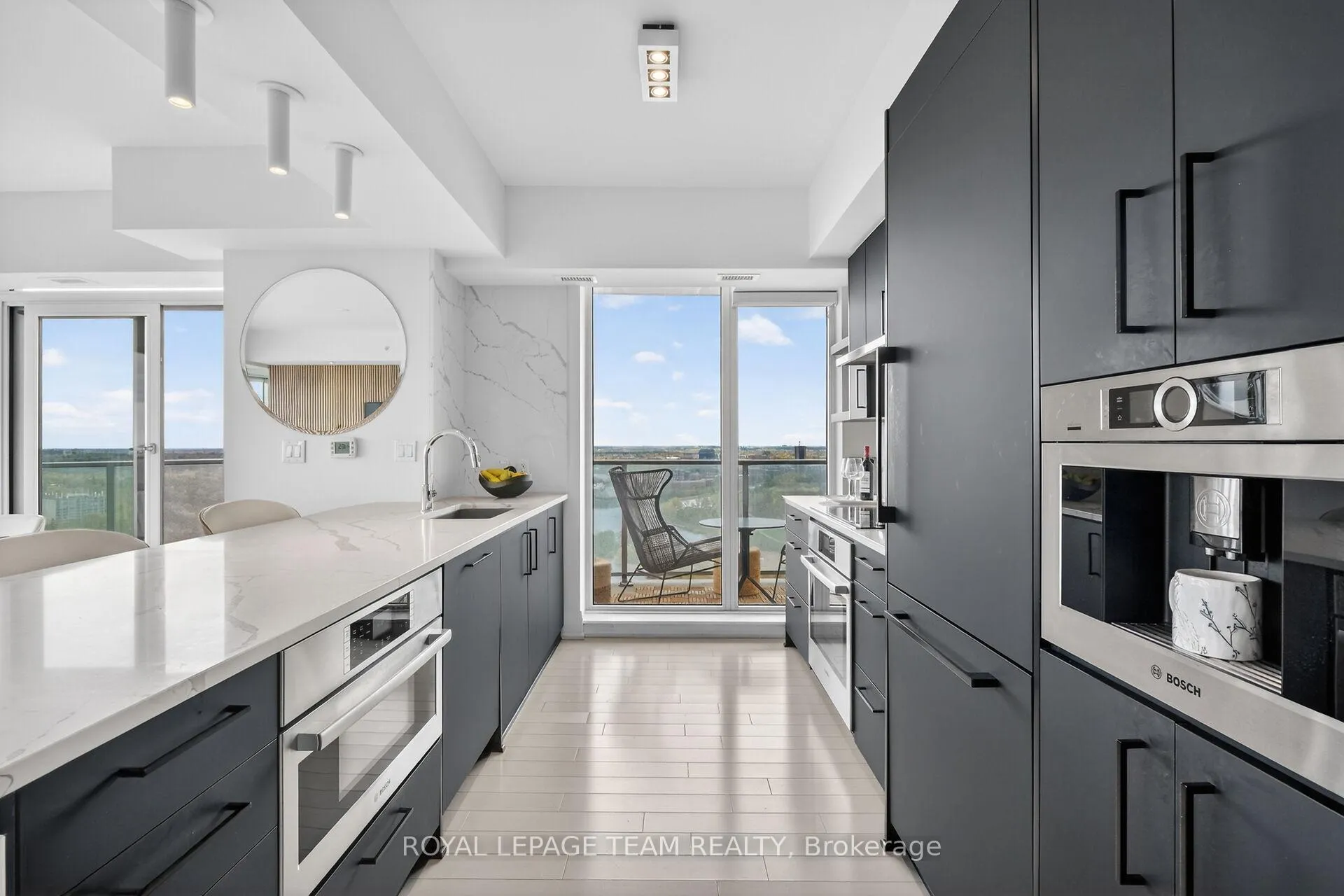 Photo 22 of Unit 1, 805 Carling Avenue, Ottawa, West Centre Town — HOMEH