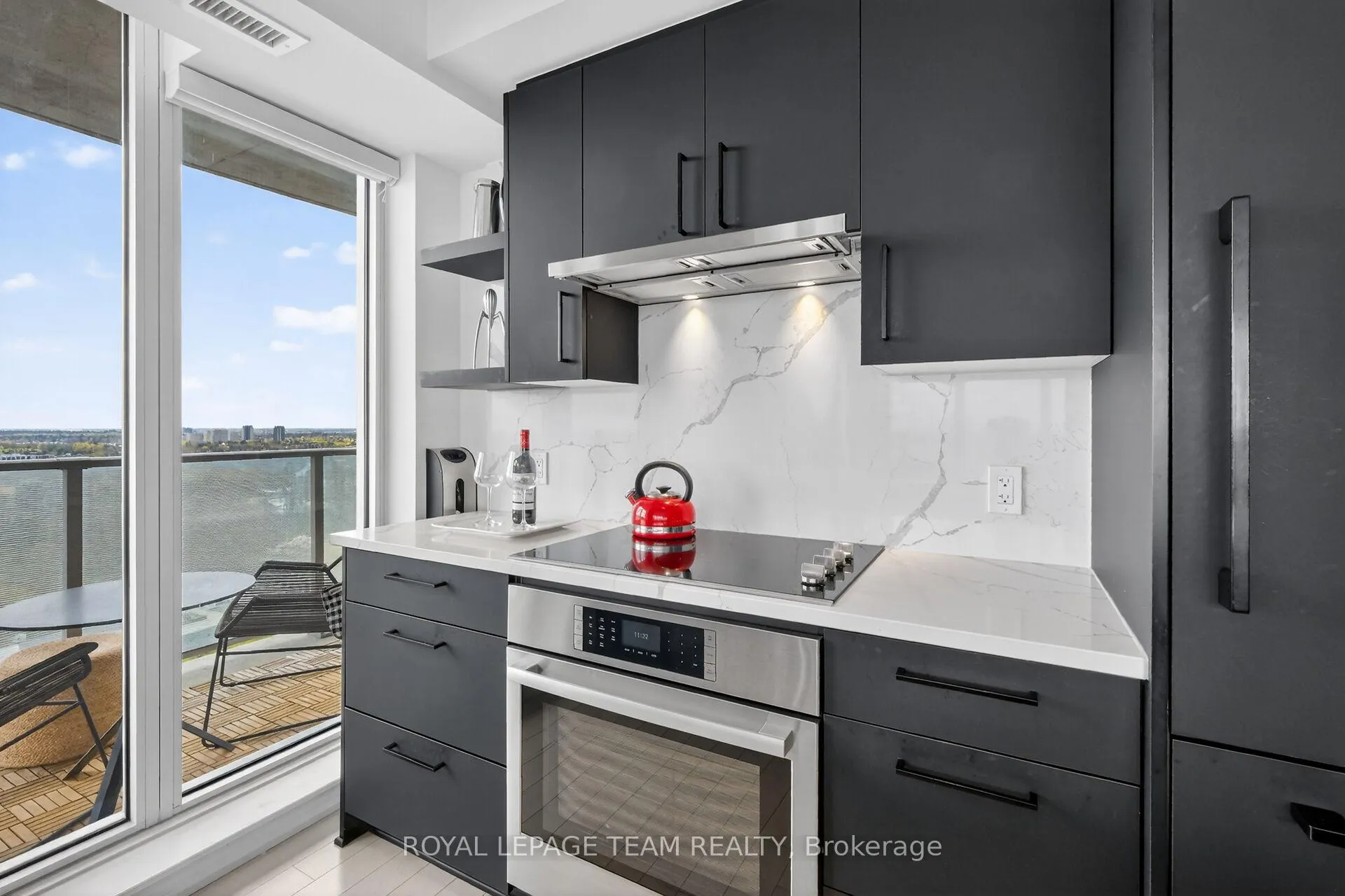 Photo 24 of Unit 1, 805 Carling Avenue, Ottawa, West Centre Town — HOMEH