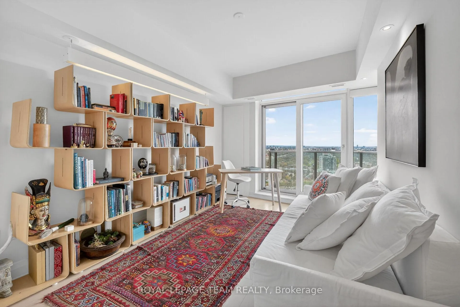 Photo 27 of Unit 1, 805 Carling Avenue, Ottawa, West Centre Town — HOMEH