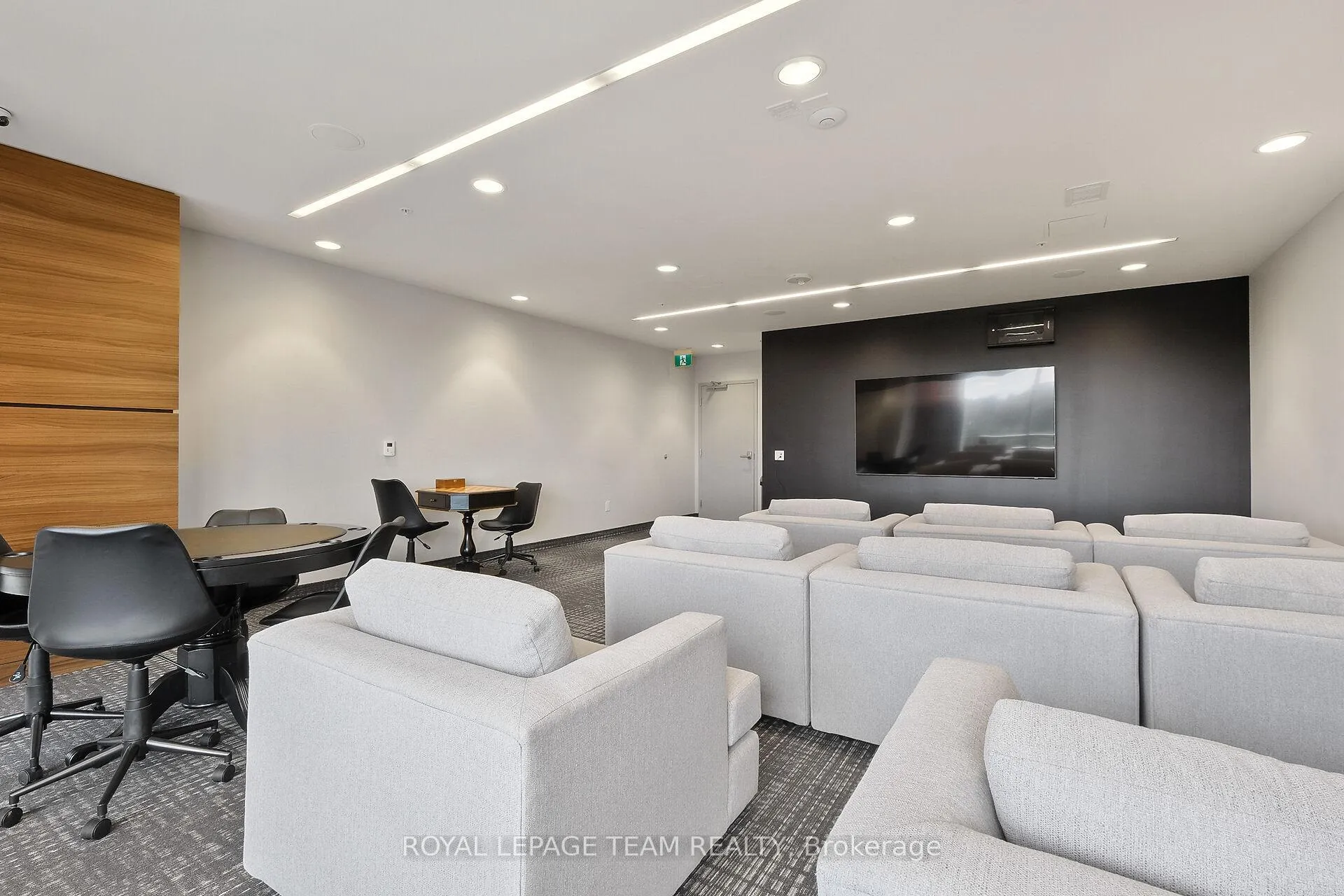 Photo 46 of Unit 1, 805 Carling Avenue, Ottawa, West Centre Town — HOMEH