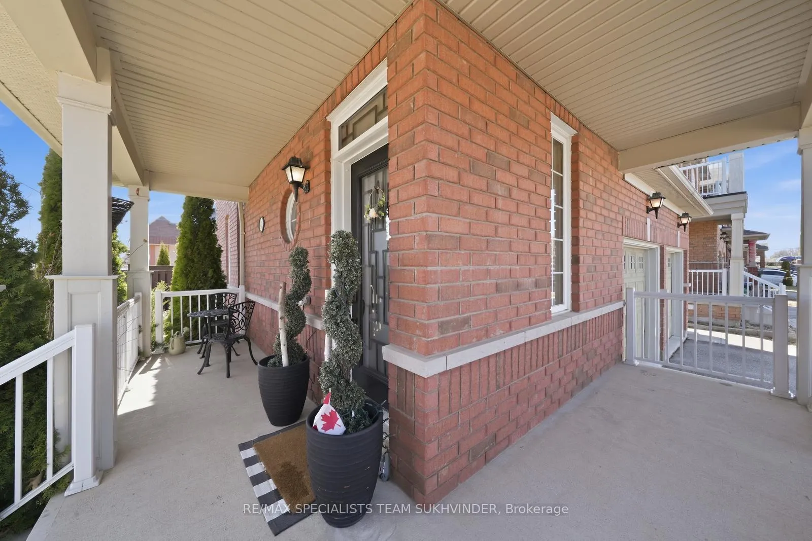 Photo 5 of 42 Delphinium Way, Brampton, Northwest Sandalwood Parkway — HOMEH