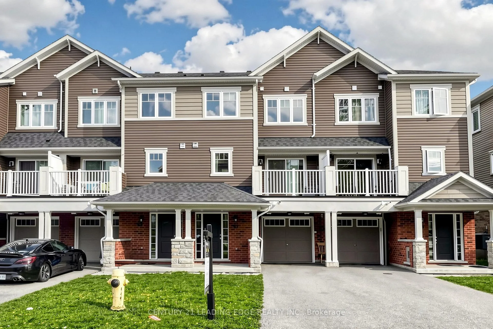 Photo 1 of 61 Far North Court, Oshawa, Windfields — HOMEH
