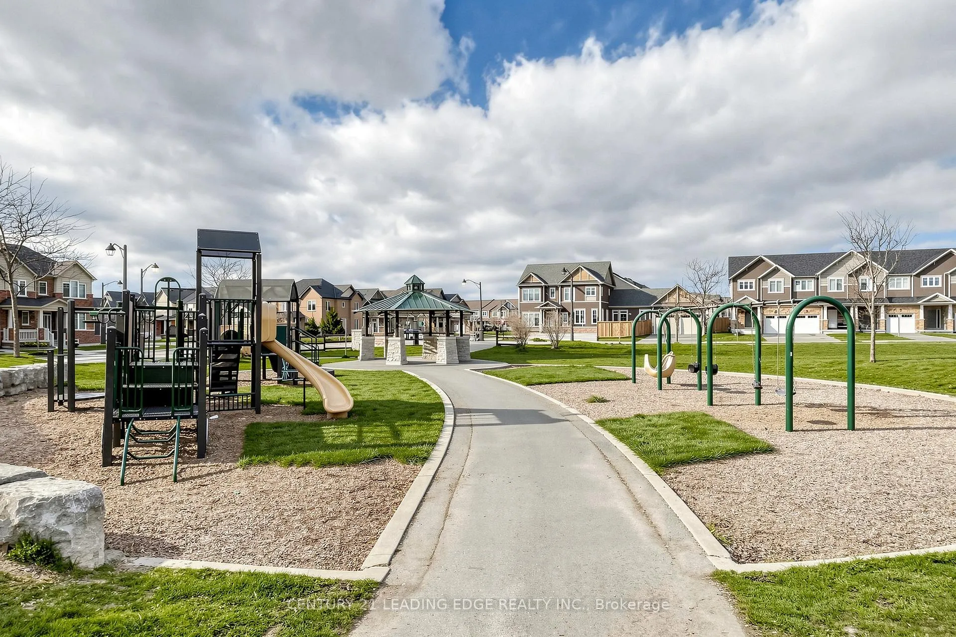 Photo 40 of 61 Far North Court, Oshawa, Windfields — HOMEH
