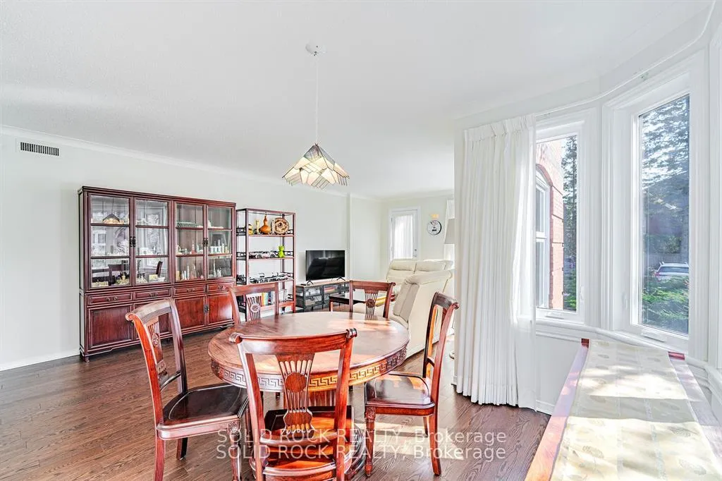 Photo 17 of Unit 106, 11 Durham Private, Ottawa, Lindenlea — HOMEH