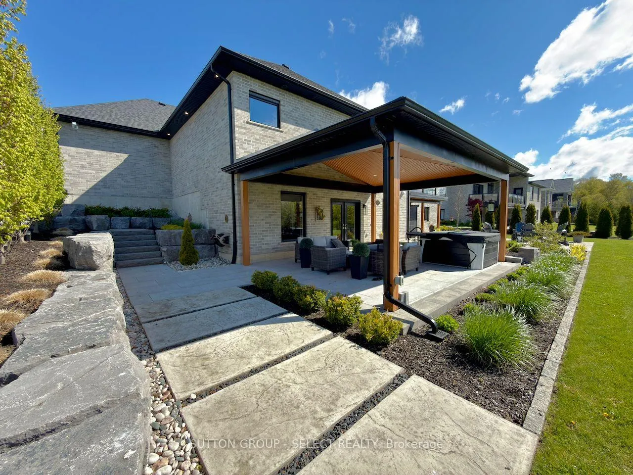 Photo 7 of 276 Hazelton Lane, South Huron, Exeter — HOMEH
