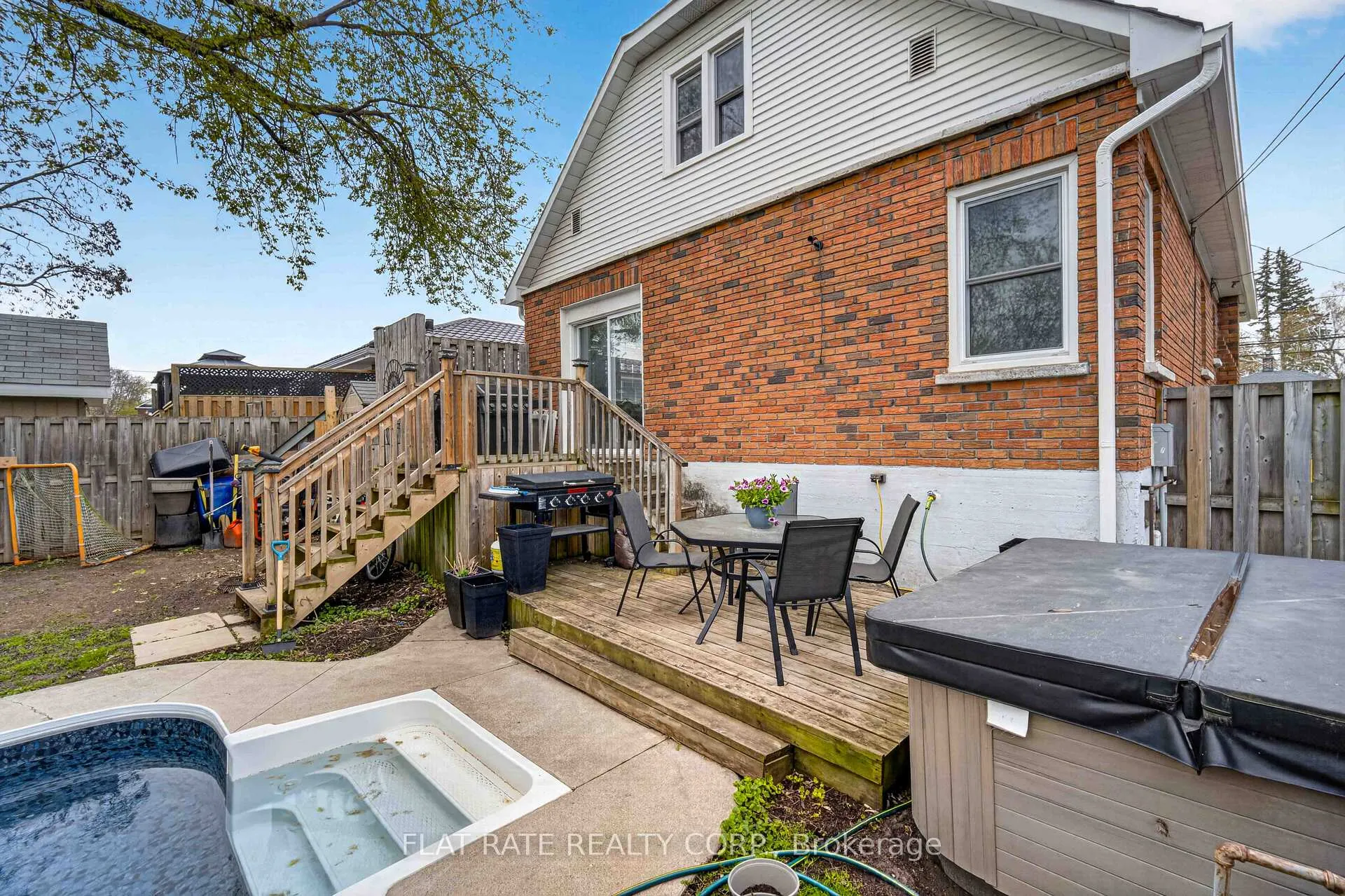 Photo 25 of 46 Morrow Street, Peterborough, Otonabee Ward 1 — HOMEH