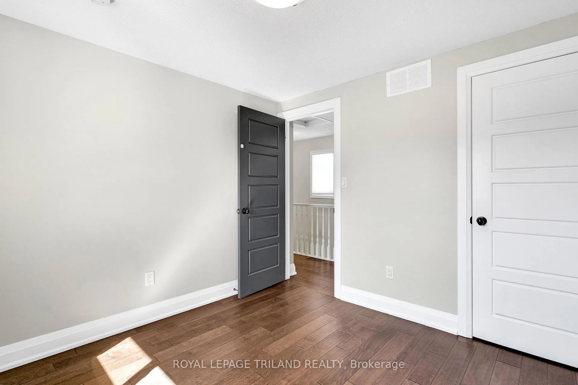 Photo 27 of Unit B, 129 Symes Street, Southwest Middlesex, Glencoe — HOMEH