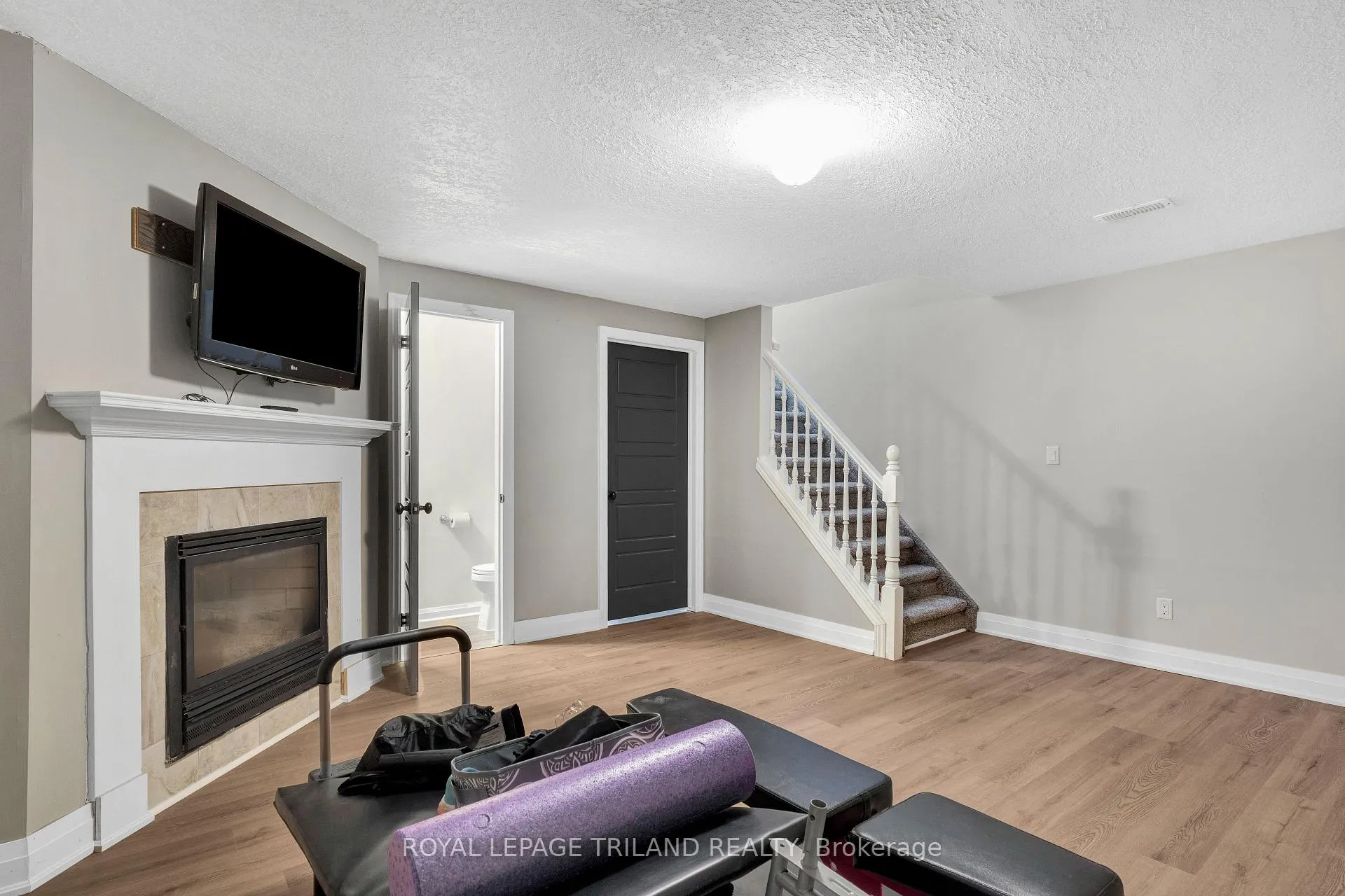 Photo 30 of Unit B, 129 Symes Street, Southwest Middlesex, Glencoe — HOMEH