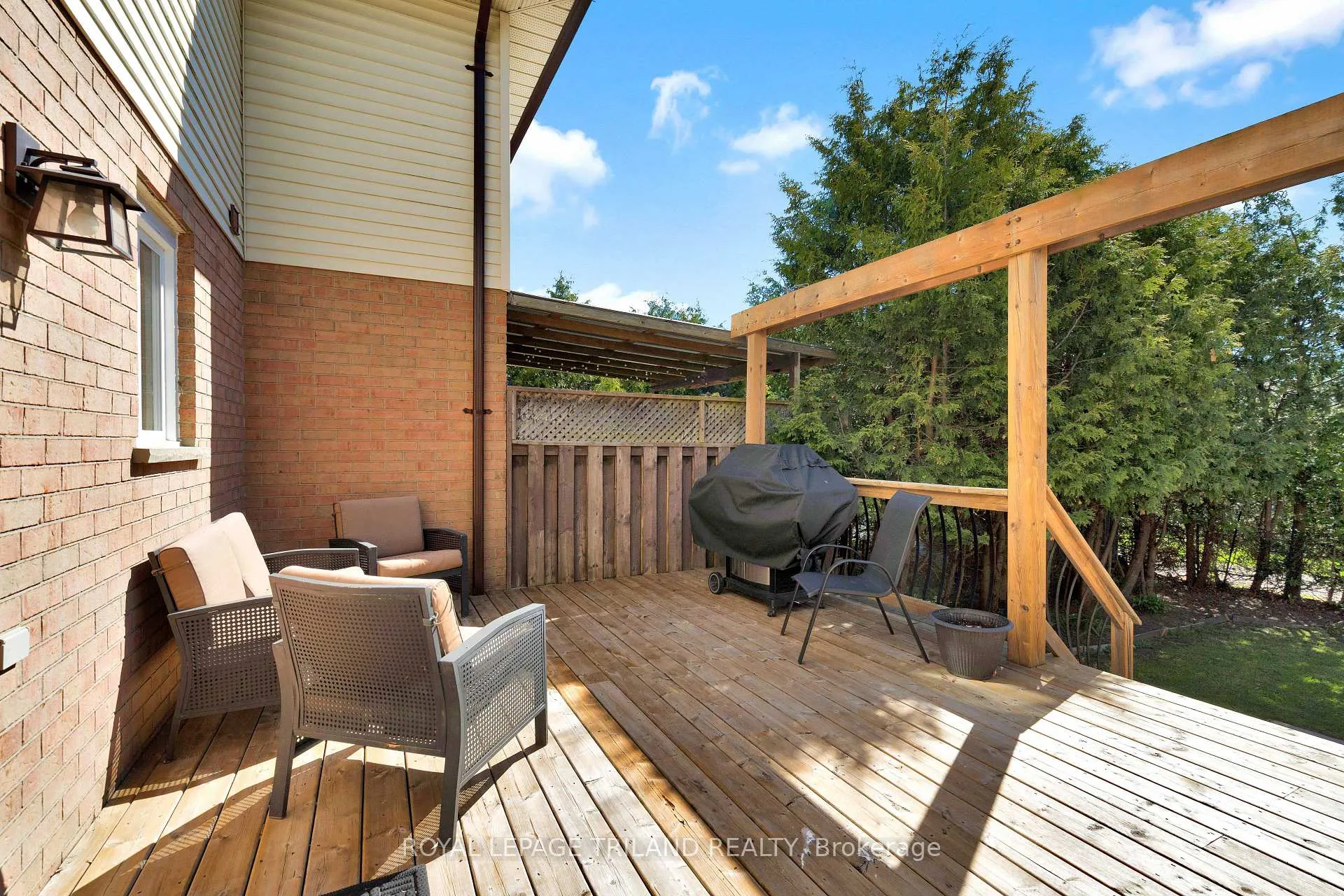 Photo 36 of Unit B, 129 Symes Street, Southwest Middlesex, Glencoe — HOMEH