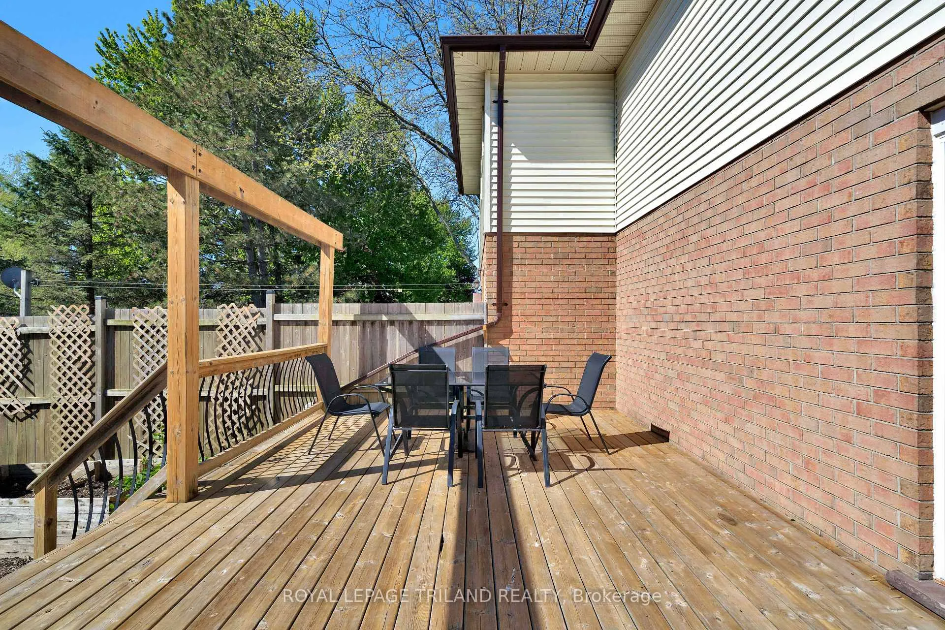 Photo 37 of Unit B, 129 Symes Street, Southwest Middlesex, Glencoe — HOMEH