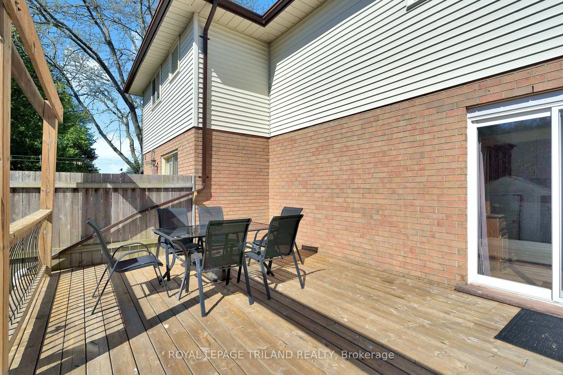 Photo 38 of Unit B, 129 Symes Street, Southwest Middlesex, Glencoe — HOMEH